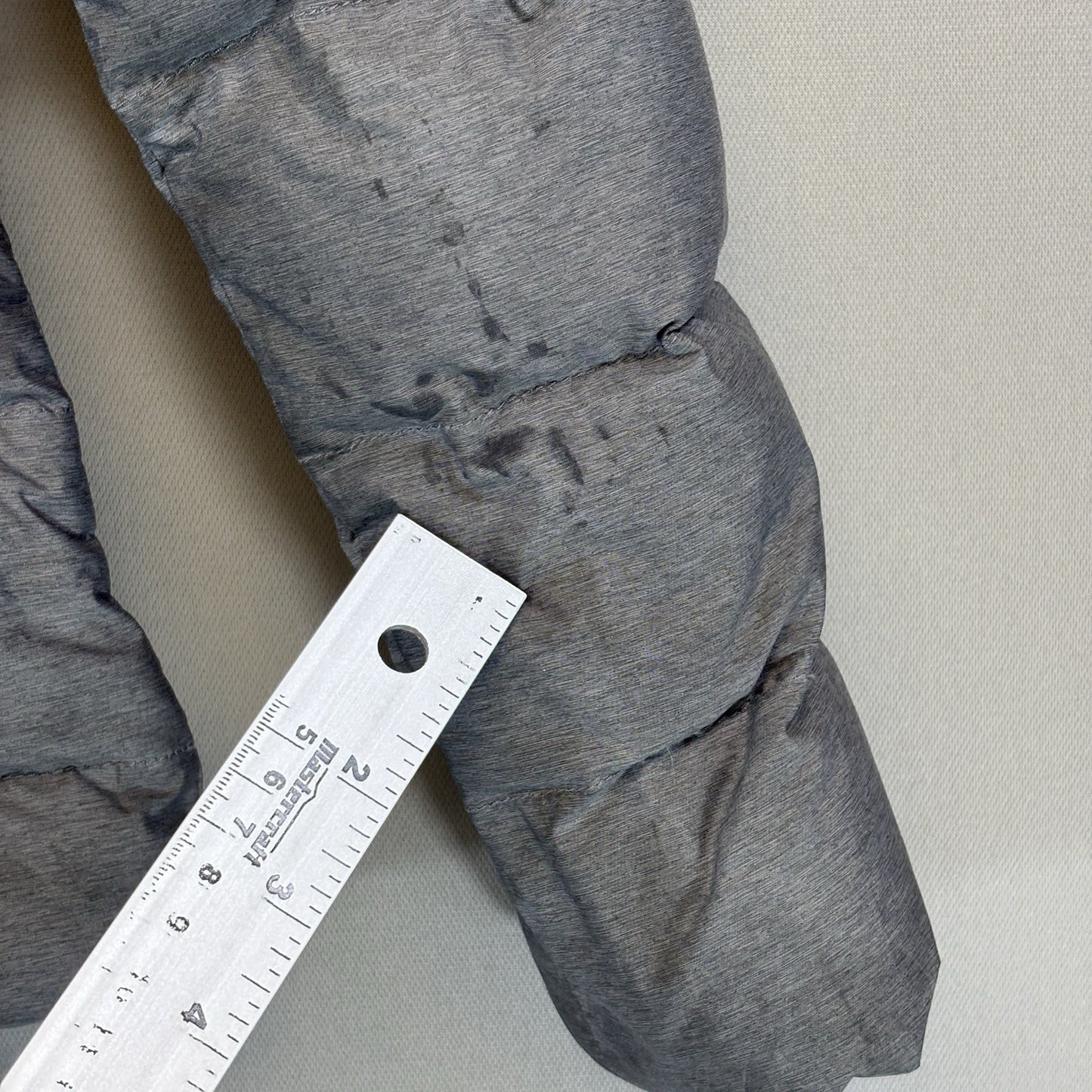 The North Face Womens Small Gray Down Puffer Jacket Hooded Zip-Up Insulated Coat