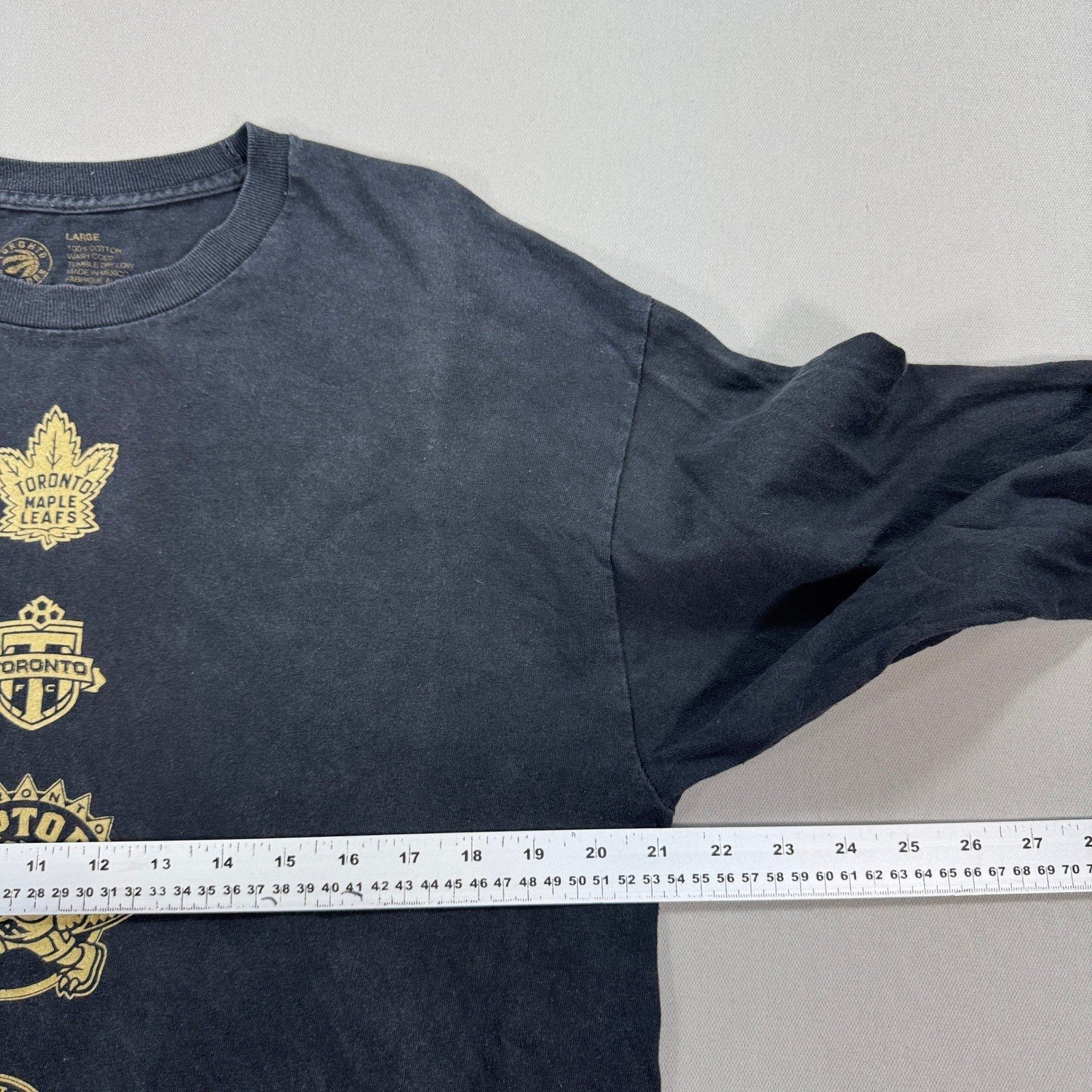 OVO x Toronto Raptors T-Shirt Drake Night Long Sleeve mens Large Black Crewneck