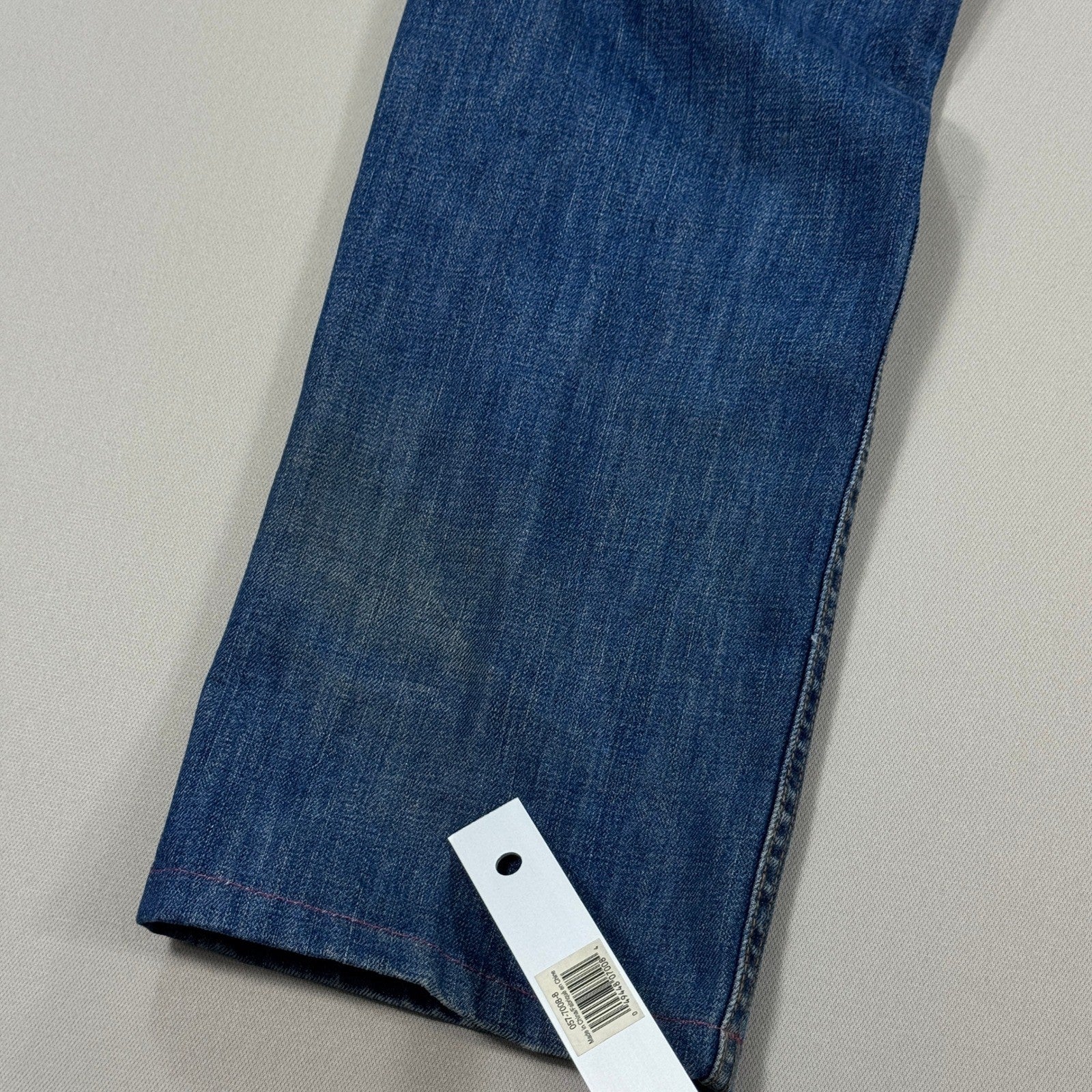 Tommy Bahama Santorini Authentic Straight Jeans mens 34x32 Denim Medium Wash