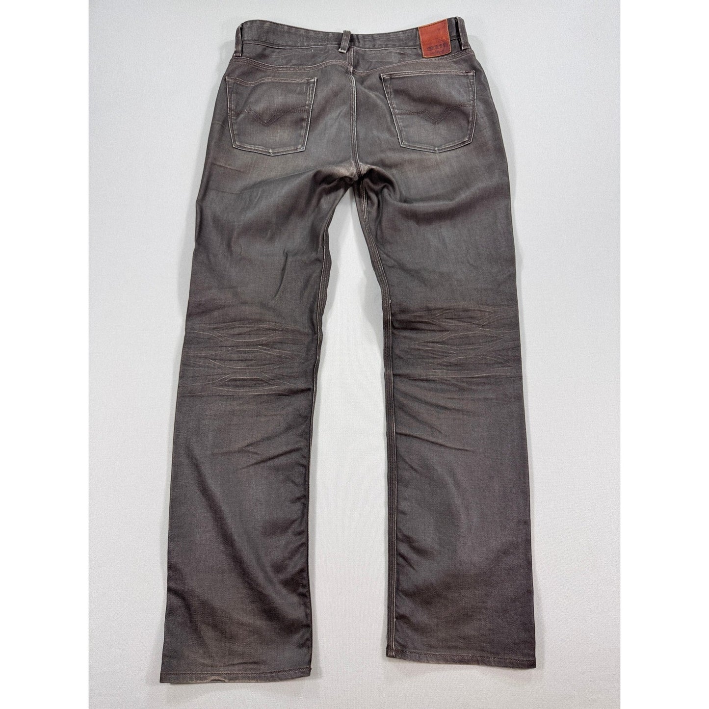 GUESS Jeans Lincoln Slim Straight mens Size 34 Brown Distressed Straight Leg