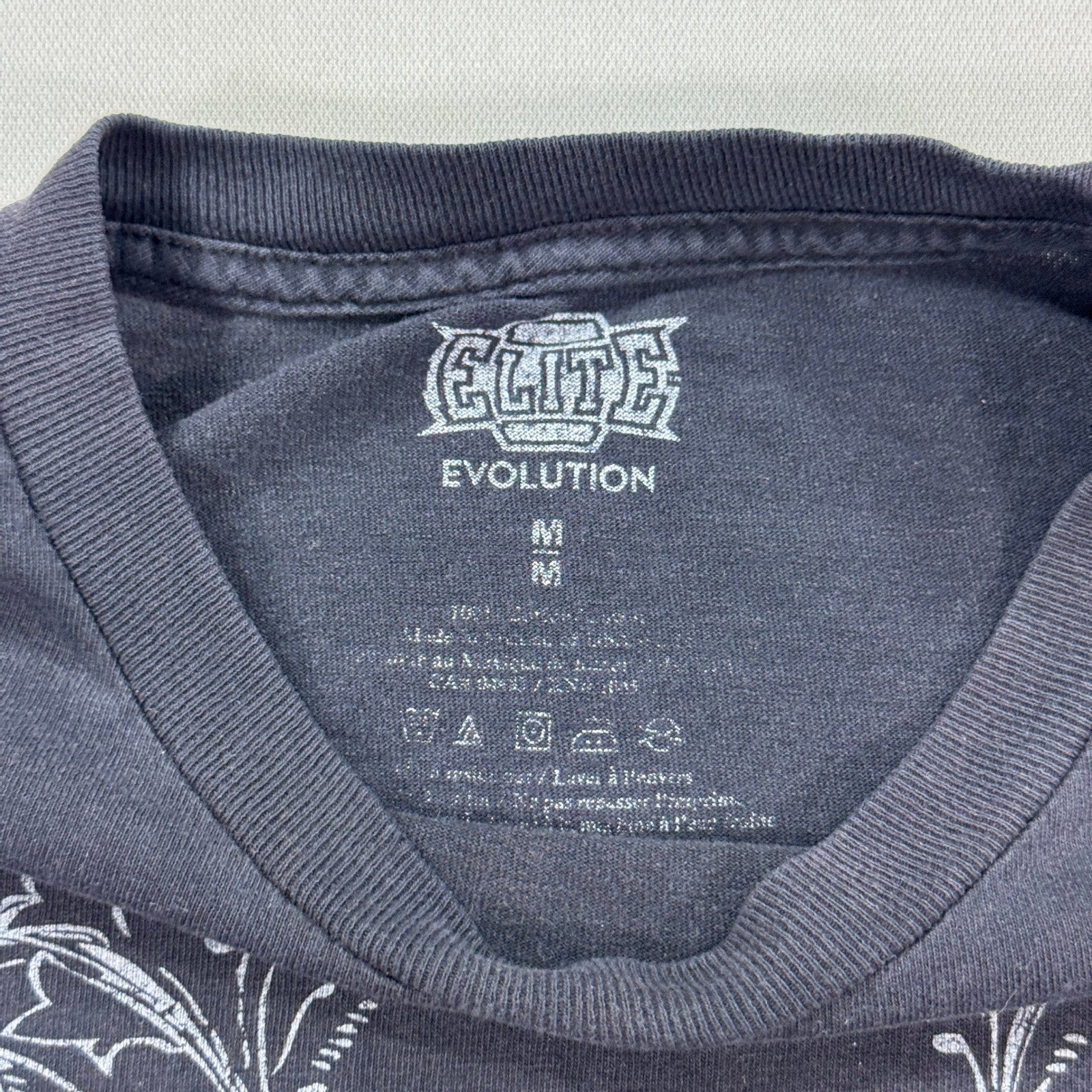 MMA Elite Evolution Graphic T-Shirt mens Medium Black Short Sleeve