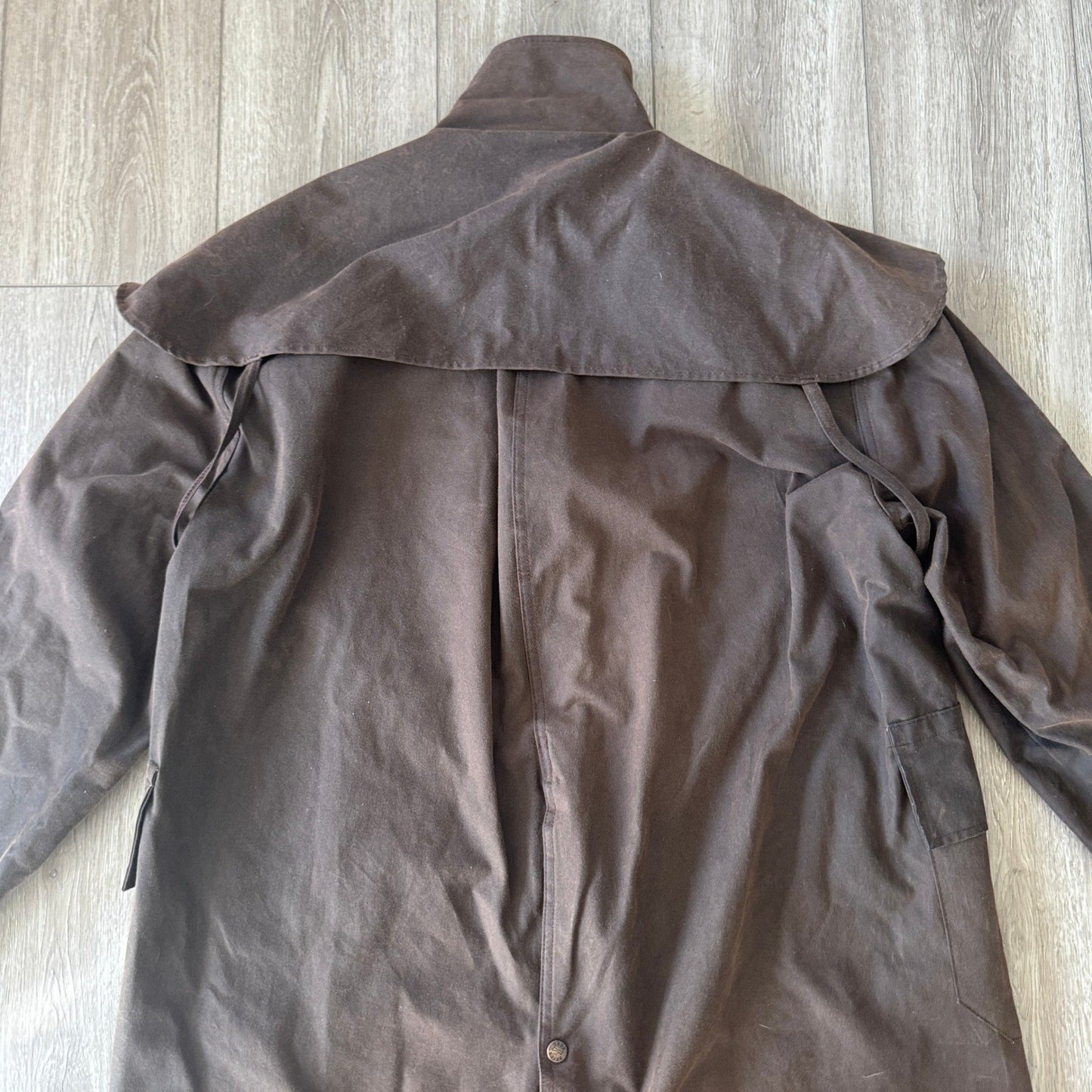 Vintage Driza-Bone Riding Coat Oilskin Australian mens Large Brown Waxed Cotton