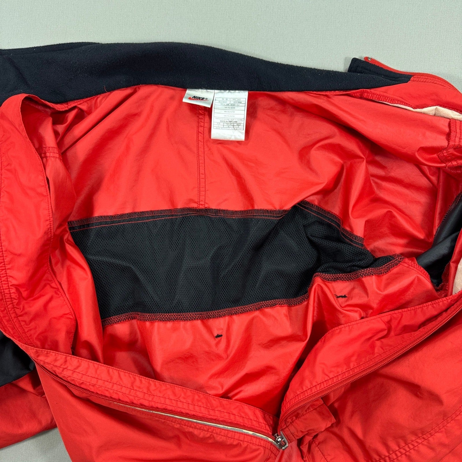 Vintage 90s Nike Fit Track Jacket mens Large Red Full Zip Windbreaker Tailwind