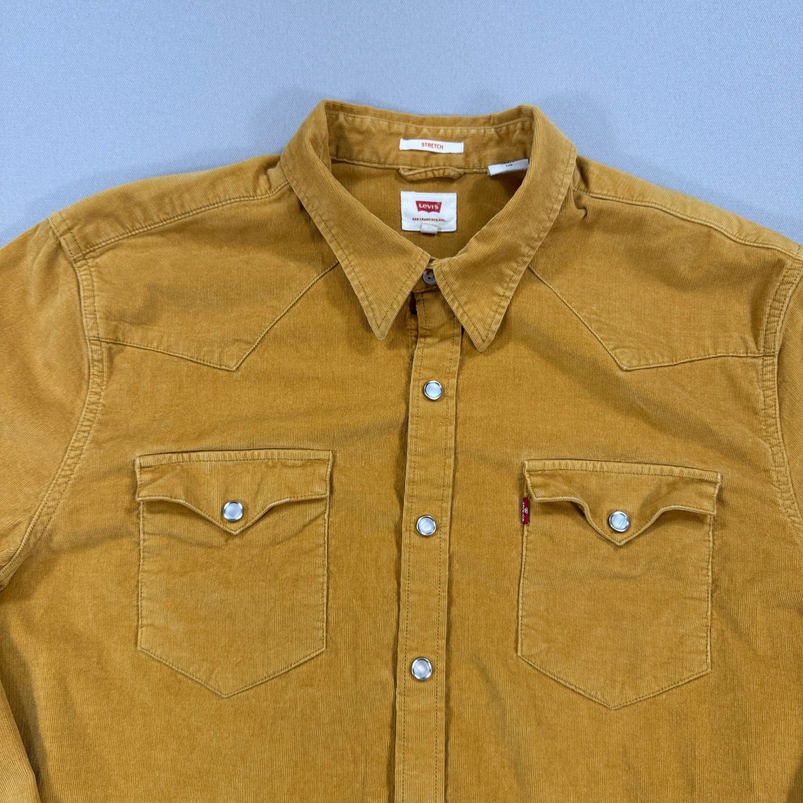 Levi's Corduroy Shirt Pearl Snap Button Up mens Large Brown Stretch Red Tab