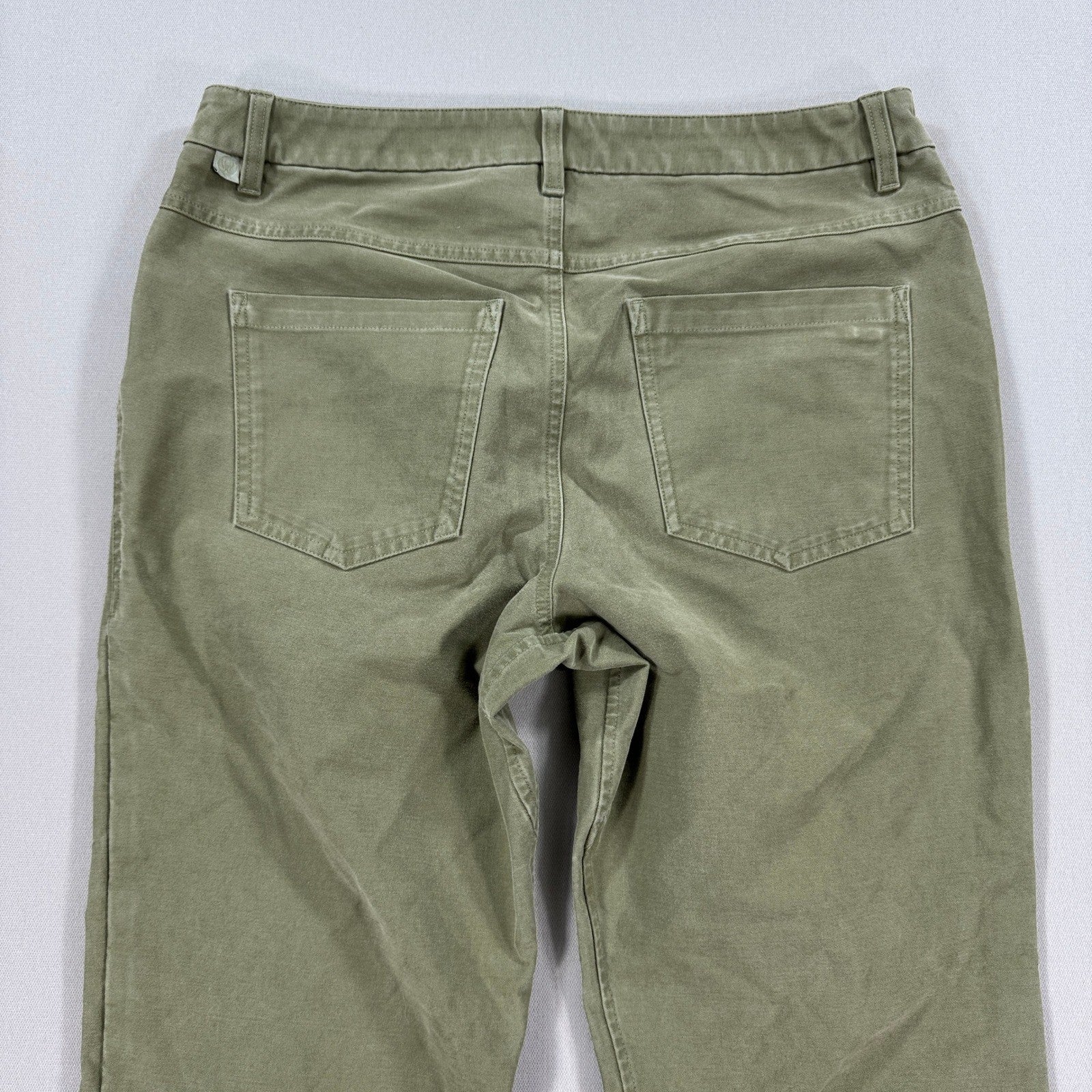 Lululemon ABC Classic Fit Khaki Pants mens Size 32 Olive Green Canvas