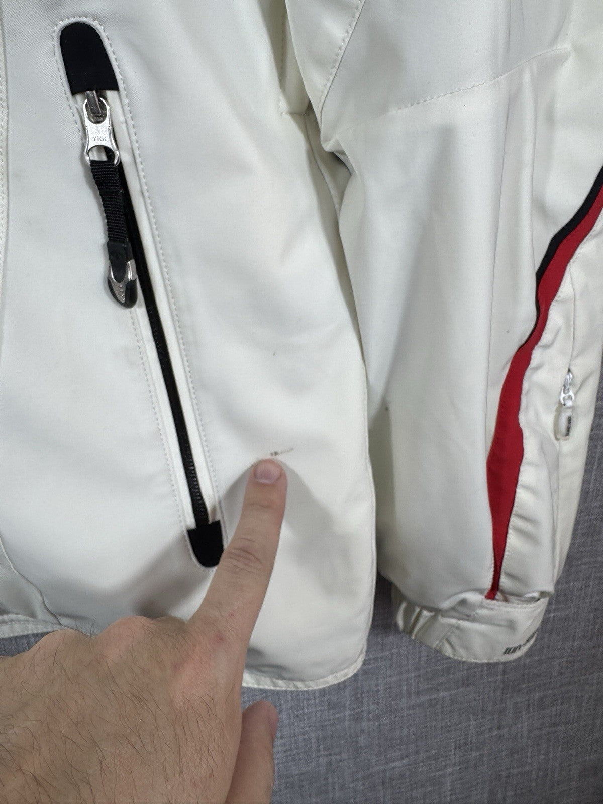 Vintage Descente Ski Snow Jacket Mens Ion Bodies Titan Thermo Airdrive White L