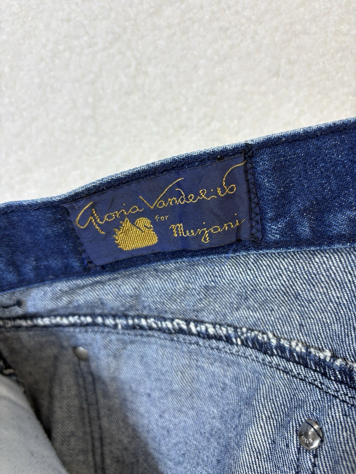 Gloria Vanderbilt Murjani High Rise Tapered Legs Indigo Jeans Womens Size 16