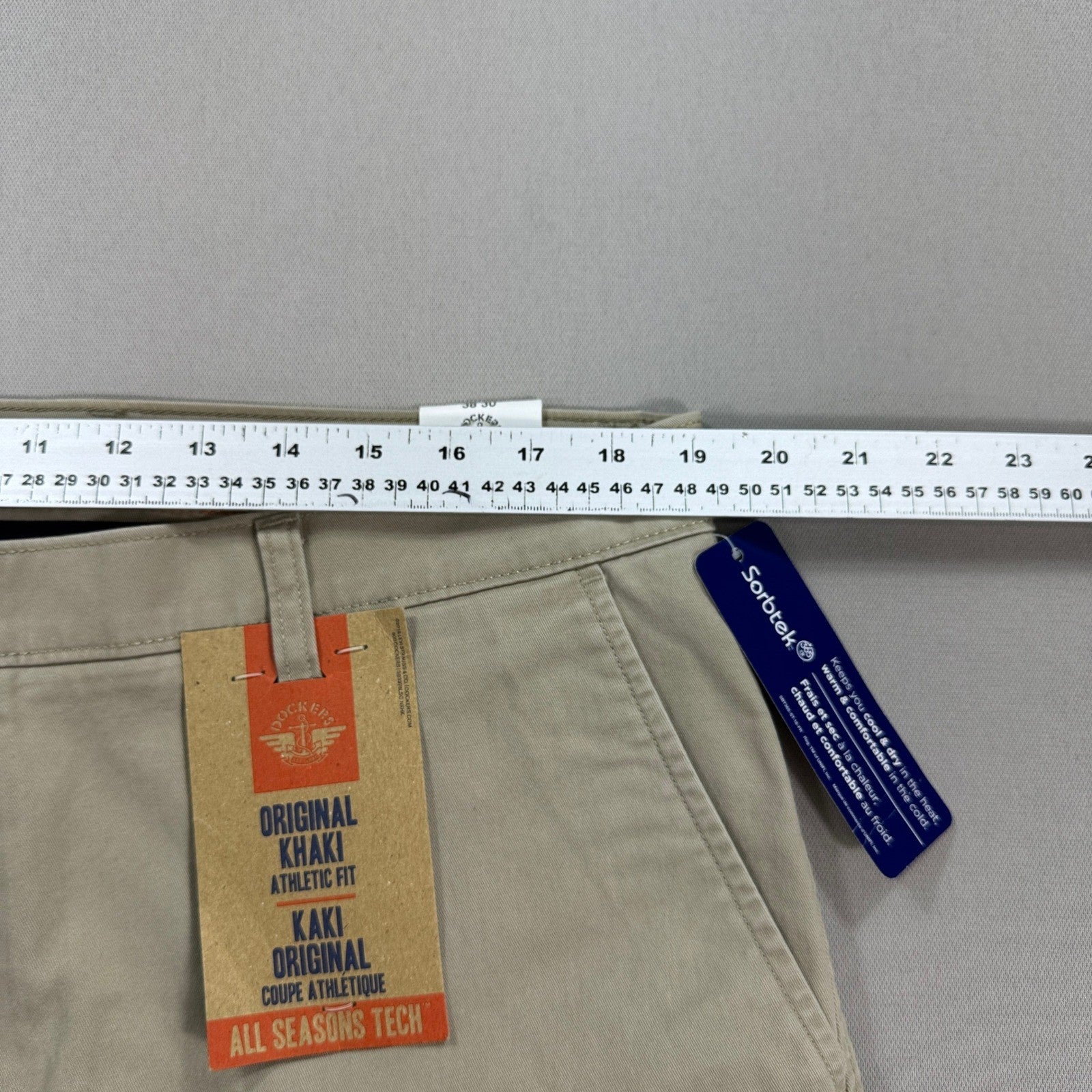 NWT Dockers Original Khaki Pants All Seasons Tech mens 38x30 Beige Athletic Fit