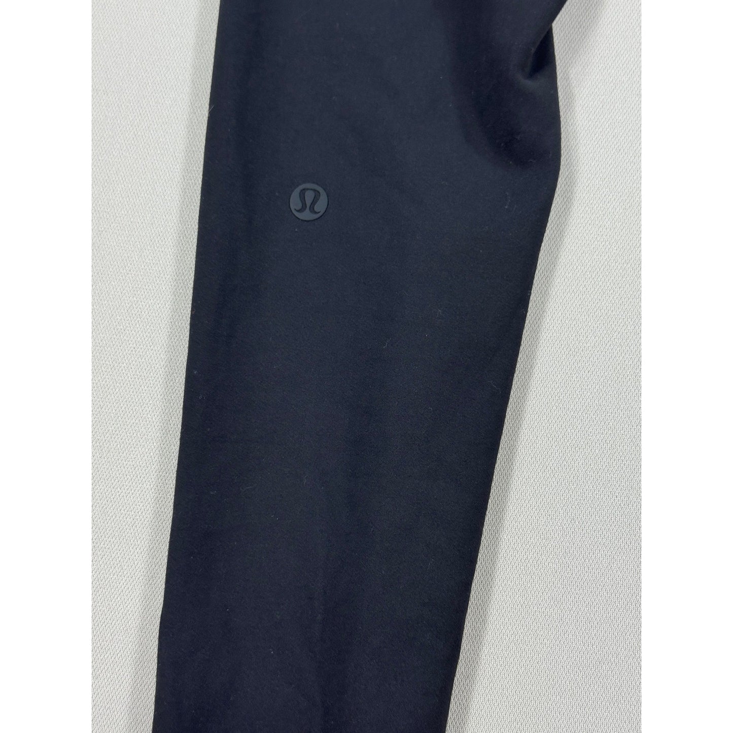 Lululemon Team Canada Wunder Train High-Rised Pants Maple Leaf Womens Size 8