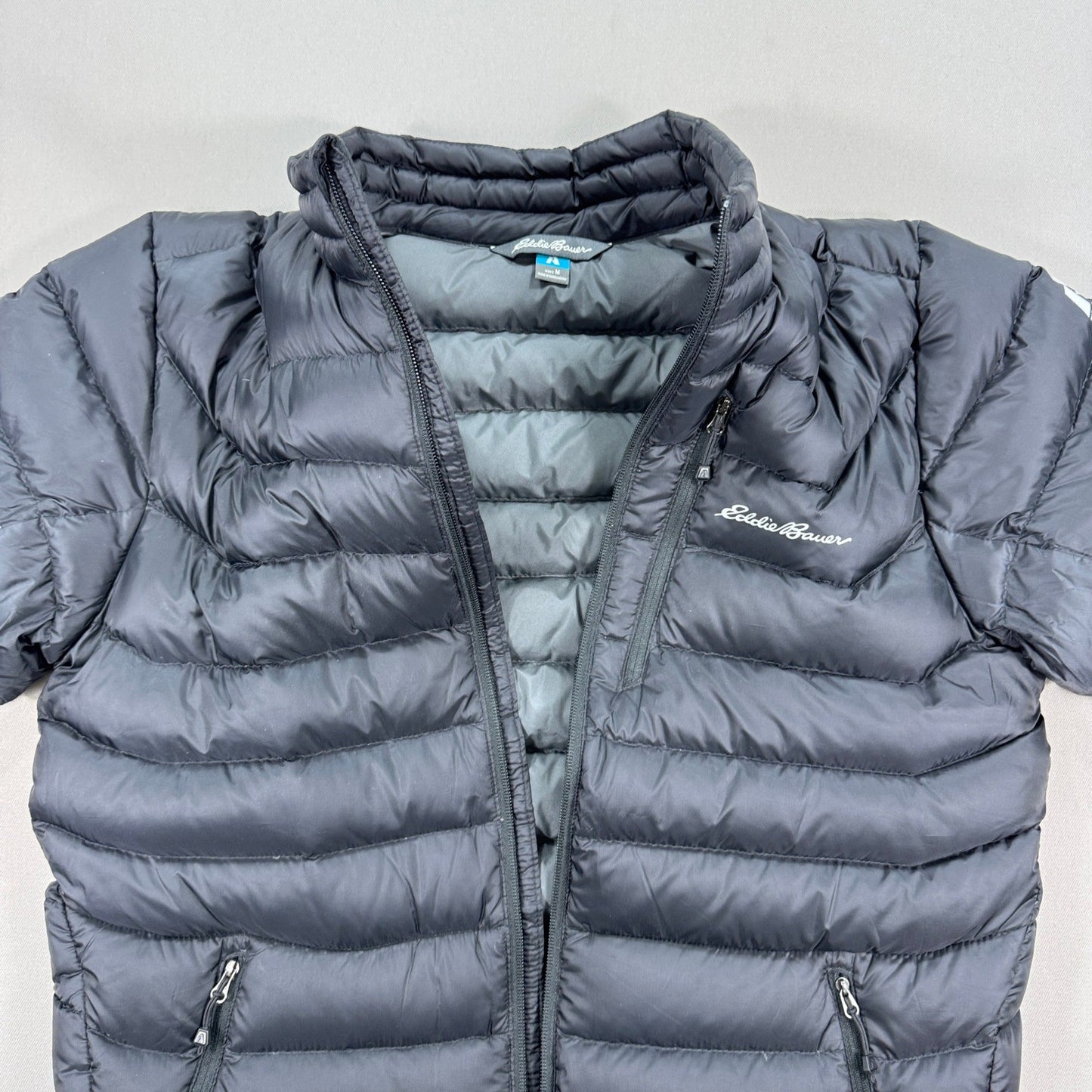 Eddie Bauer Puffer Jacket EB800 Goose Down mens Medium Black Full Zip Pockets