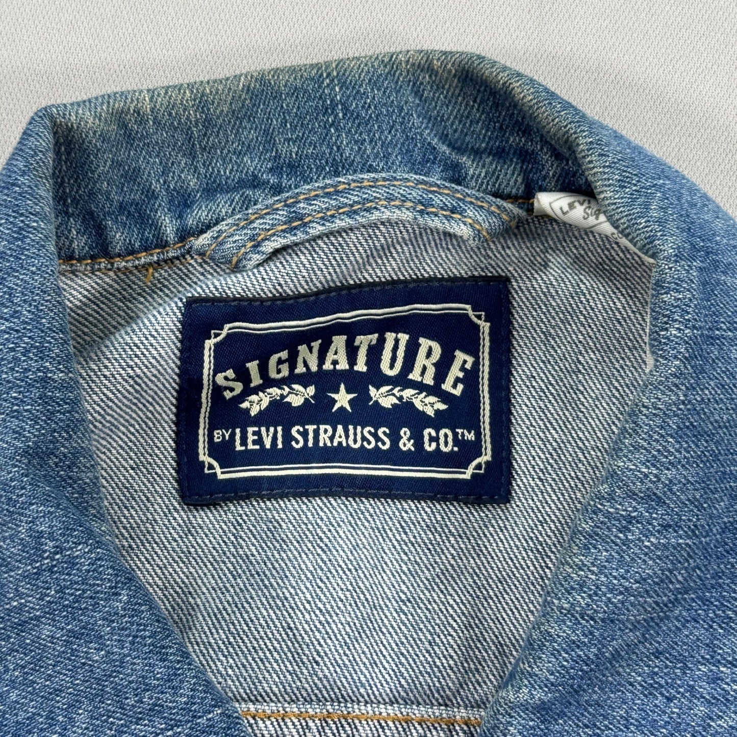 Levi Strauss Signature Trucker Jean Jacket mens Medium Blue Denim Classic Fit