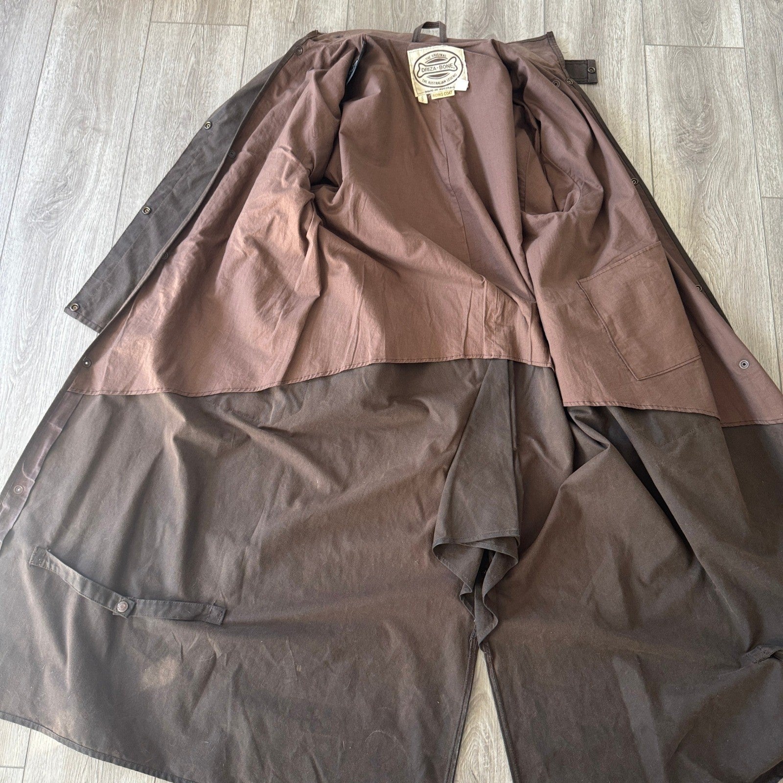 Vintage Driza-Bone Riding Coat Oilskin Australian mens Large Brown Waxed Cotton