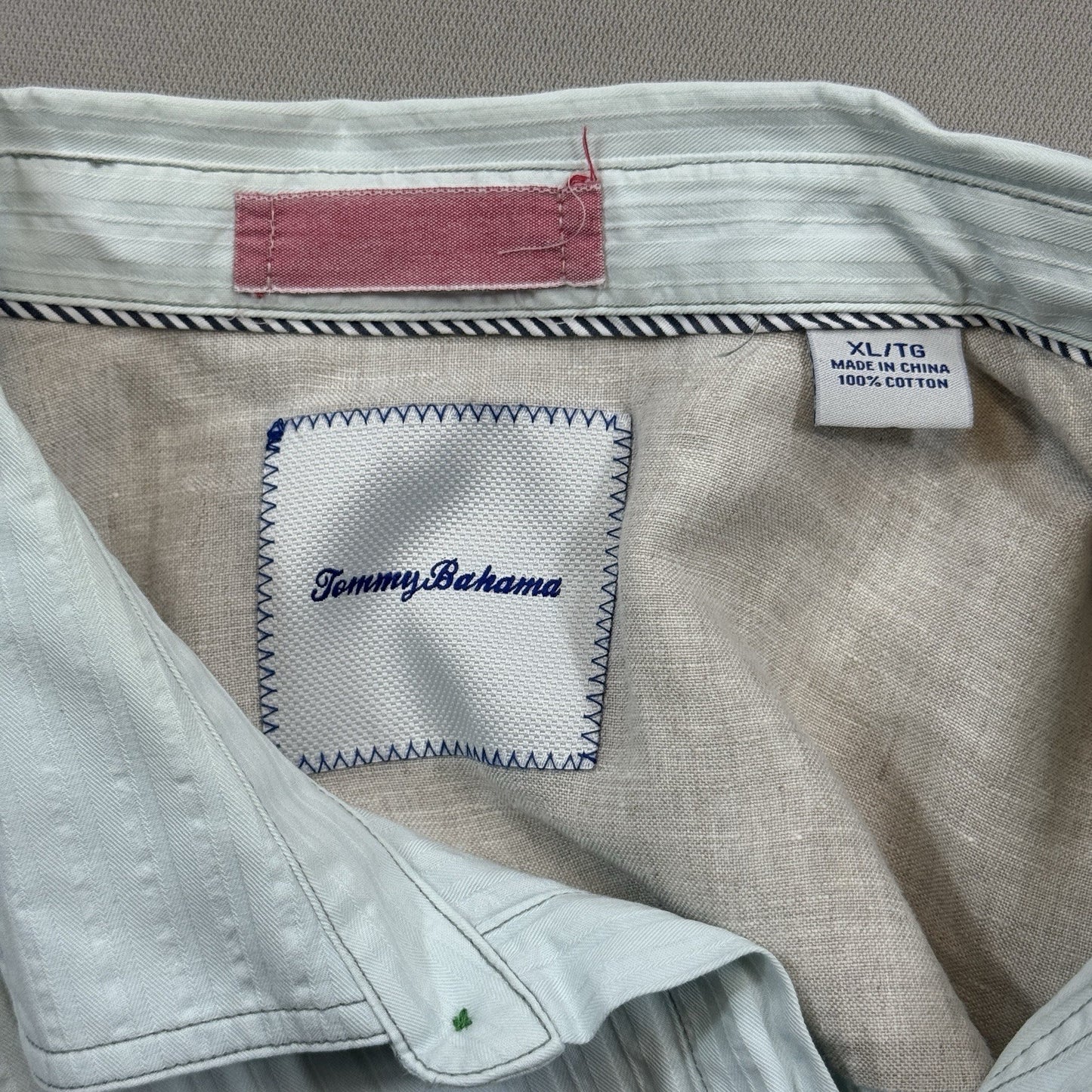 VTG Tommy Bahama Shirt mens Large Green Button Up Beach Silk Beach Short Sleeve