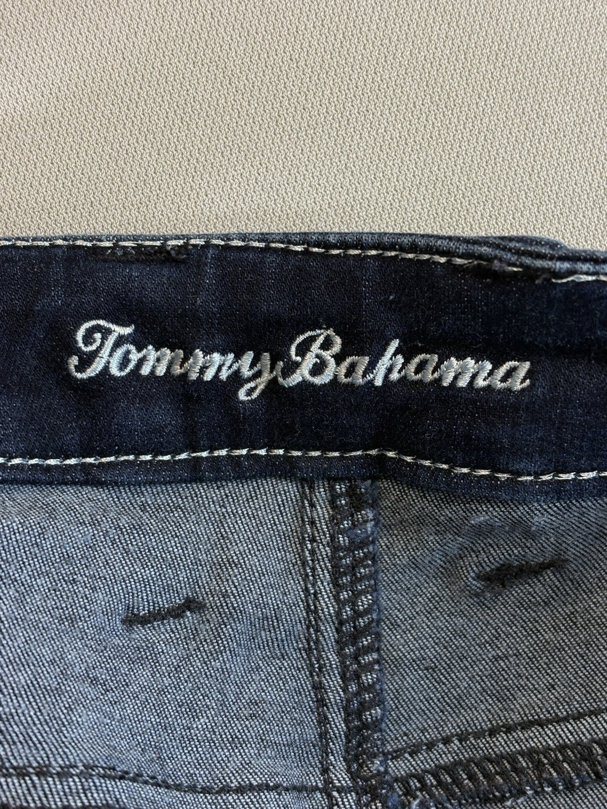 Tommy Bahama Jeans Straight Leg mens 30x28 Dark Blue Denim Dark Wash Stretch