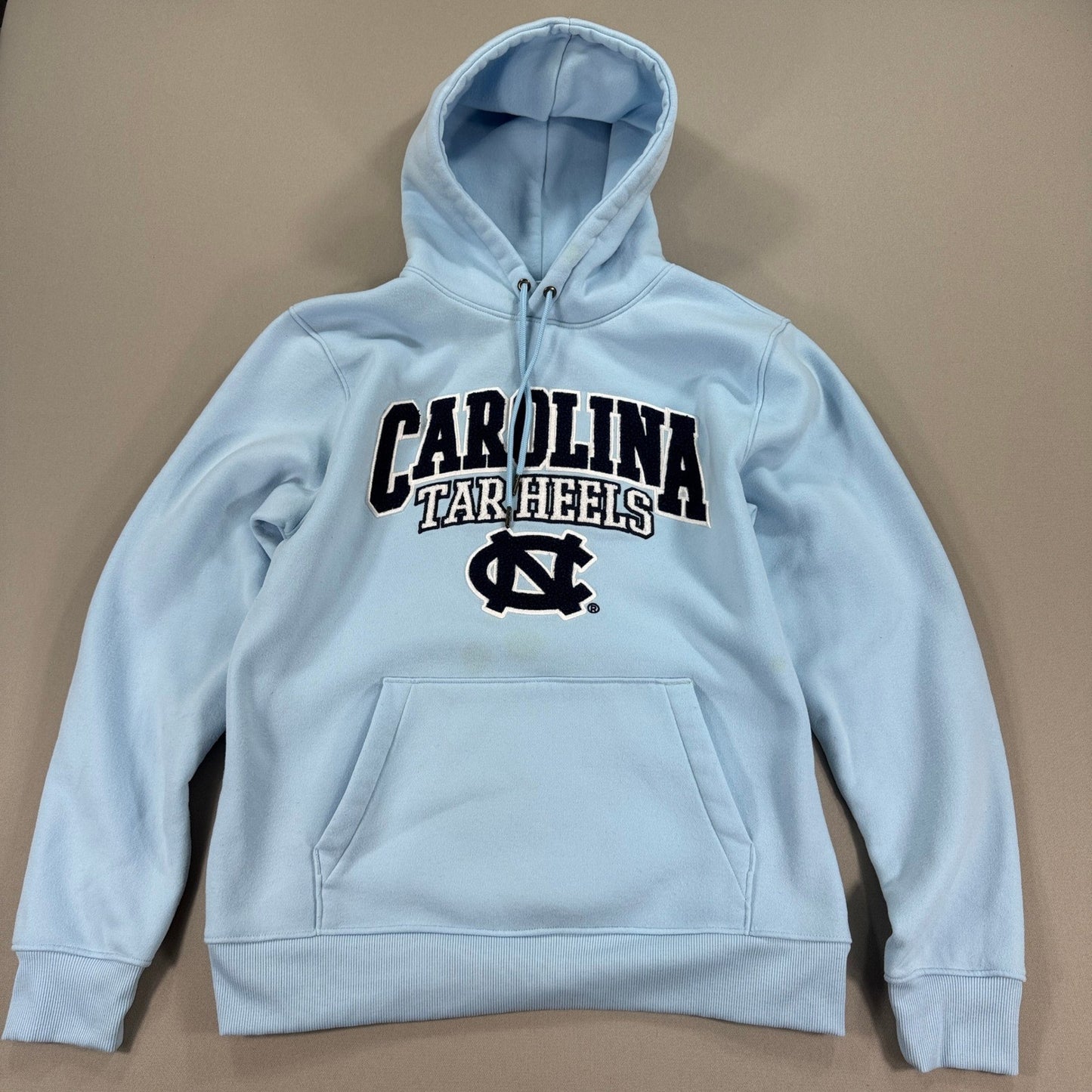 VTG University of Carolina Tar Heels NCAA Hoodie mens Large Light Blue Pullover