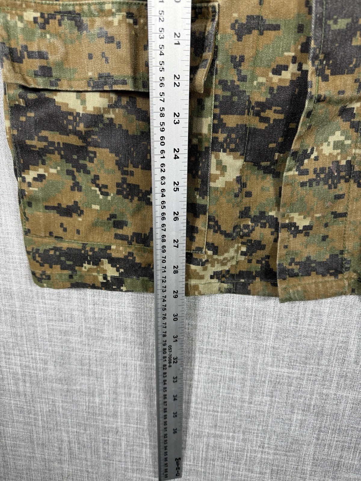 Vintage Canadian Military Digital Camo Combat Jacket Button Up Men’s Unknown Siz