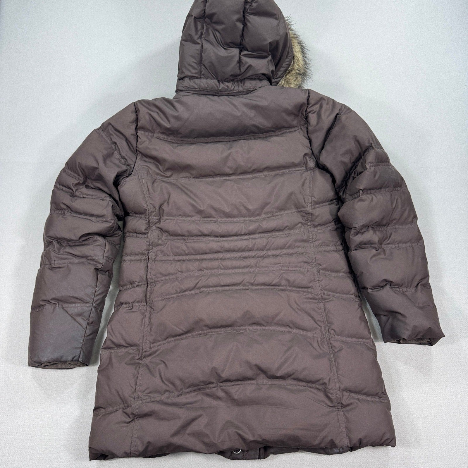 Eddie Bauer Goose Down Womens Coat Medium Fur Hood Cozy Zip & Snap Buttons