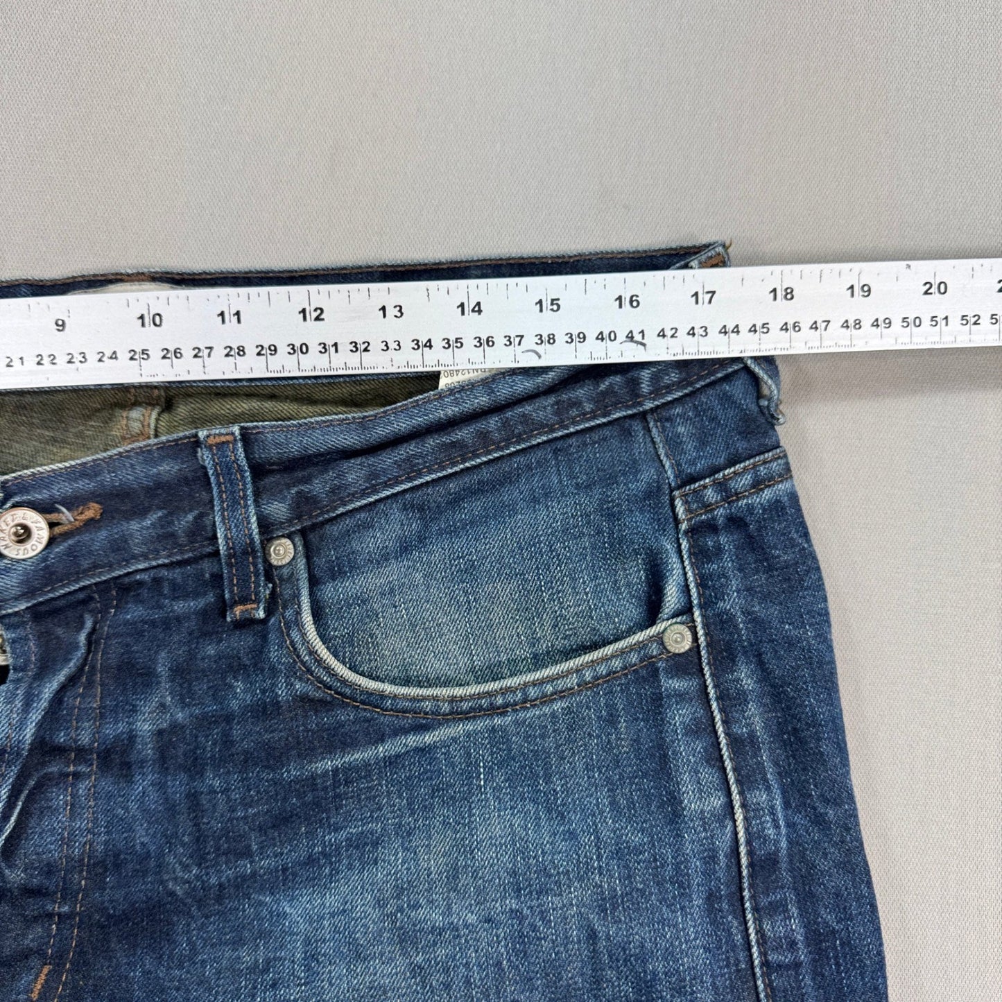 Naked & Famous Denim Jeans Super Guy Catechu Selvedge Indigo mens Size 36 Blue