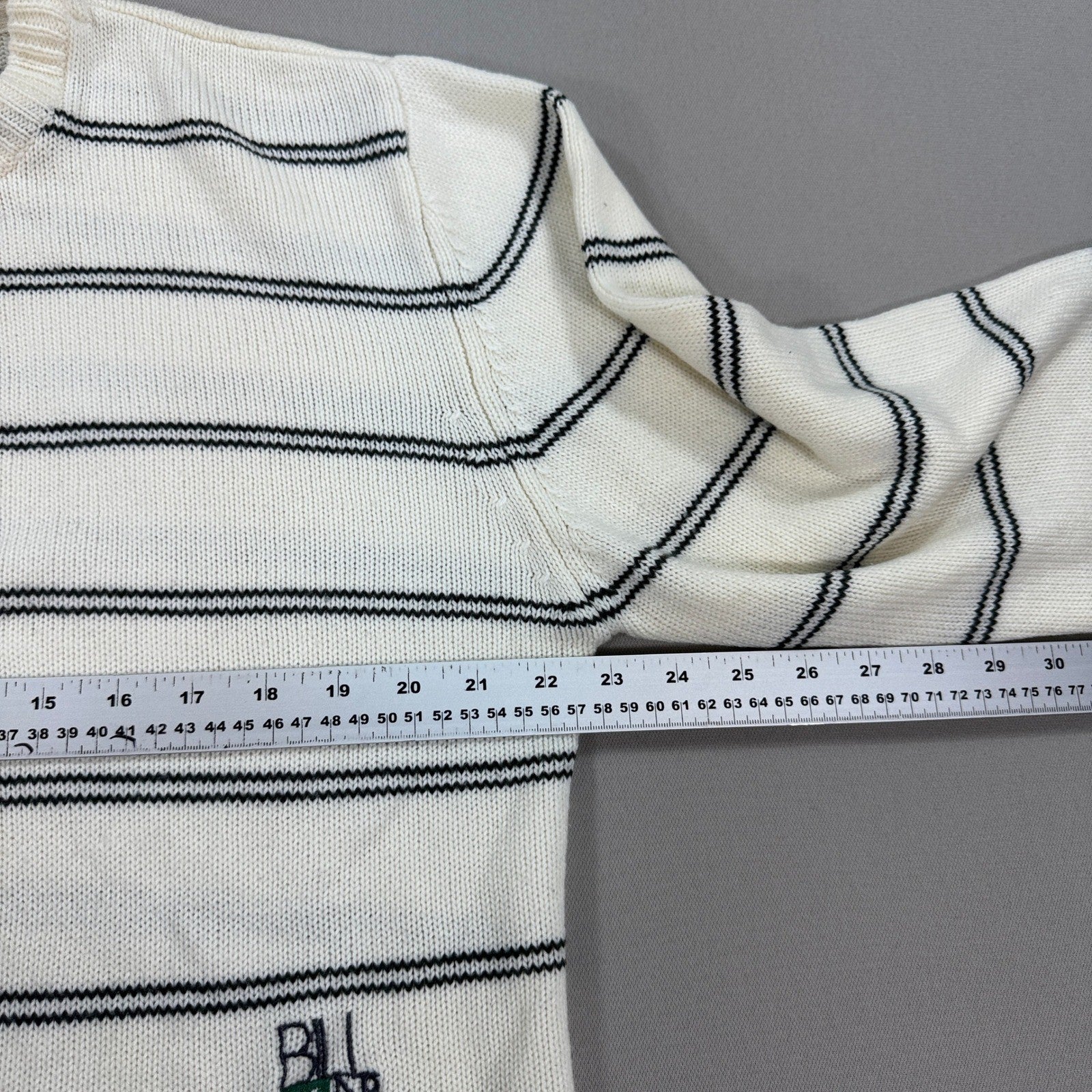 Vintage Billabong Jumper Knit Sweater mens XL Cream Black Embroidered Logo Y2K