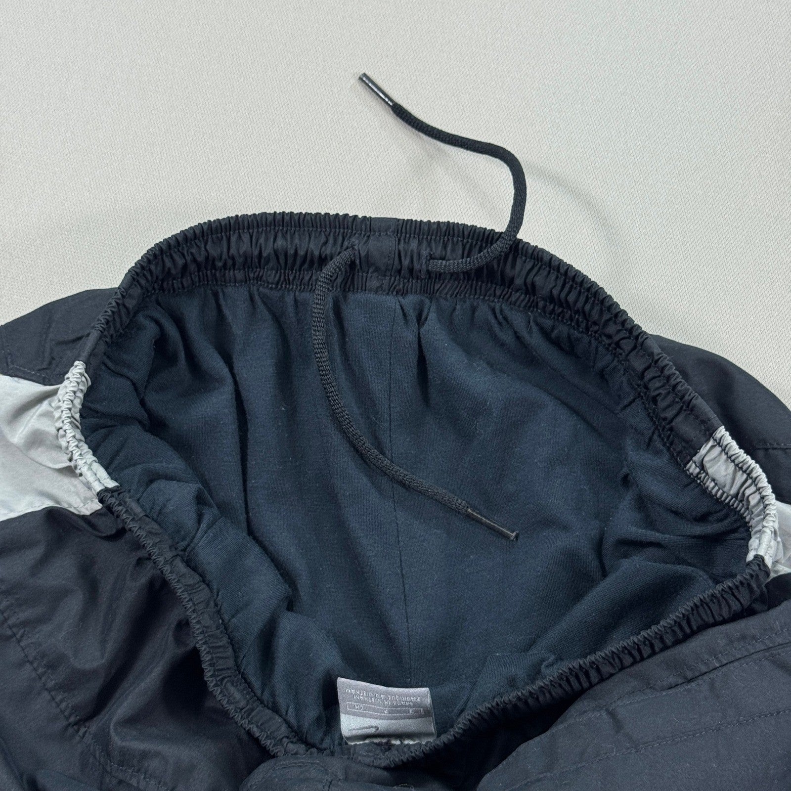 Vintage Nike Track Pants Mens Small Gray Silver Lined Drawstring Lightweight Y2K