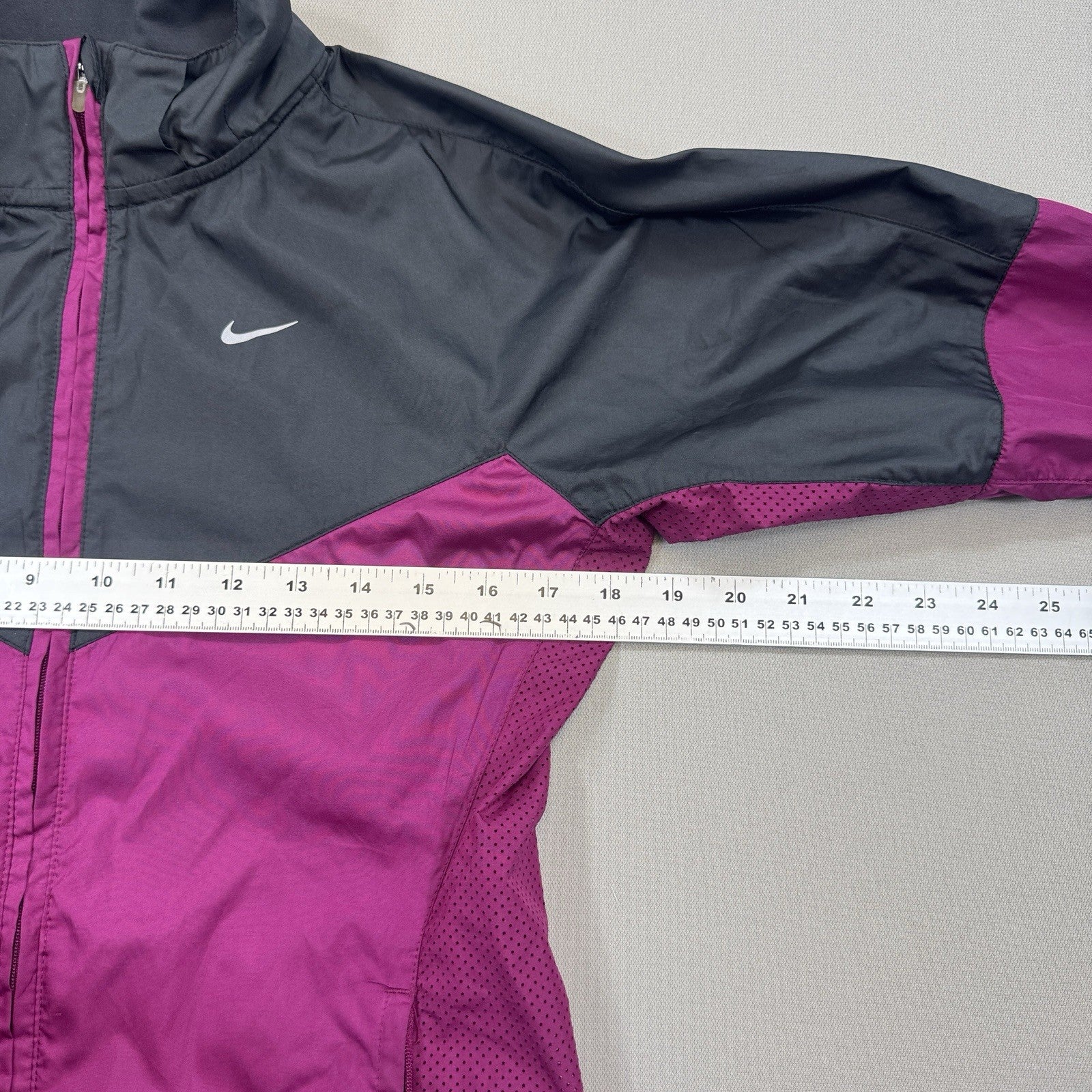 Vintage Nike Running Jacket Womens Small Purple Black Full Zip Windbreaker