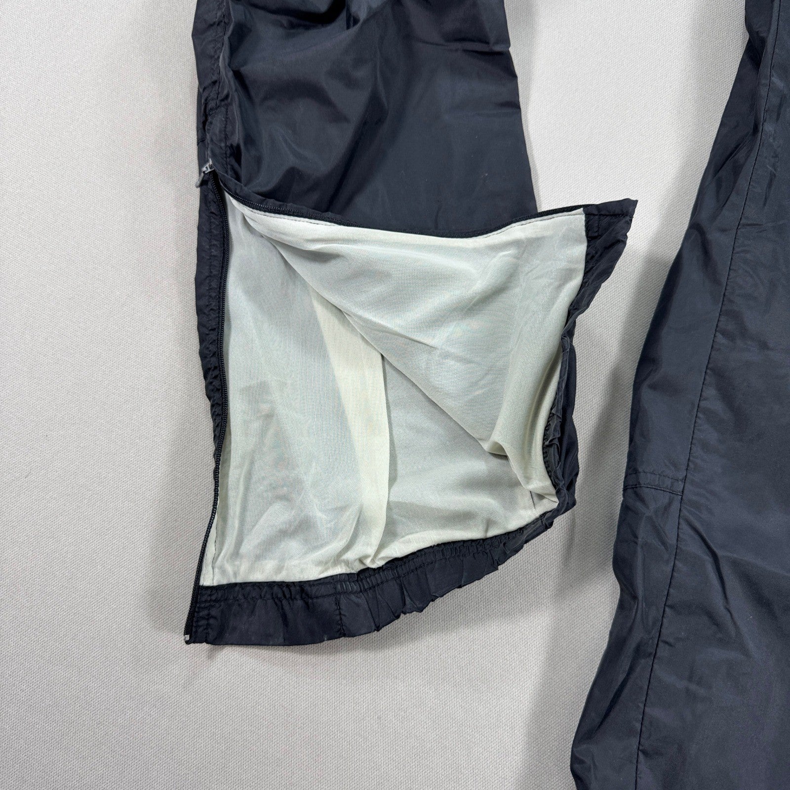 VTG Nike Track Pants Men's Large Black Zip Ankle Pockets Drawstring Windbreaker