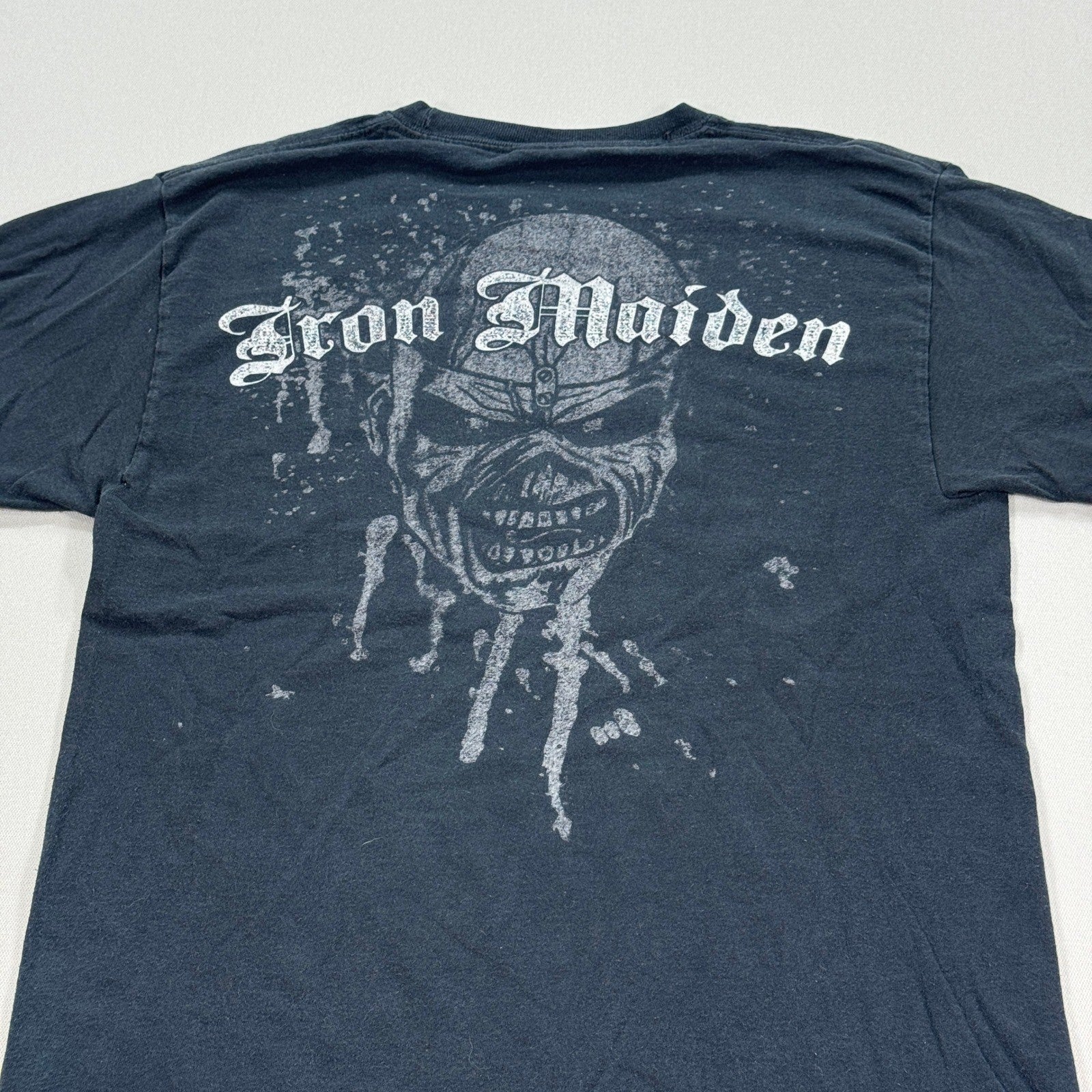 Iron Maiden The Trooper Promo Band T-Shirt mens Medium Graphic Print Faded