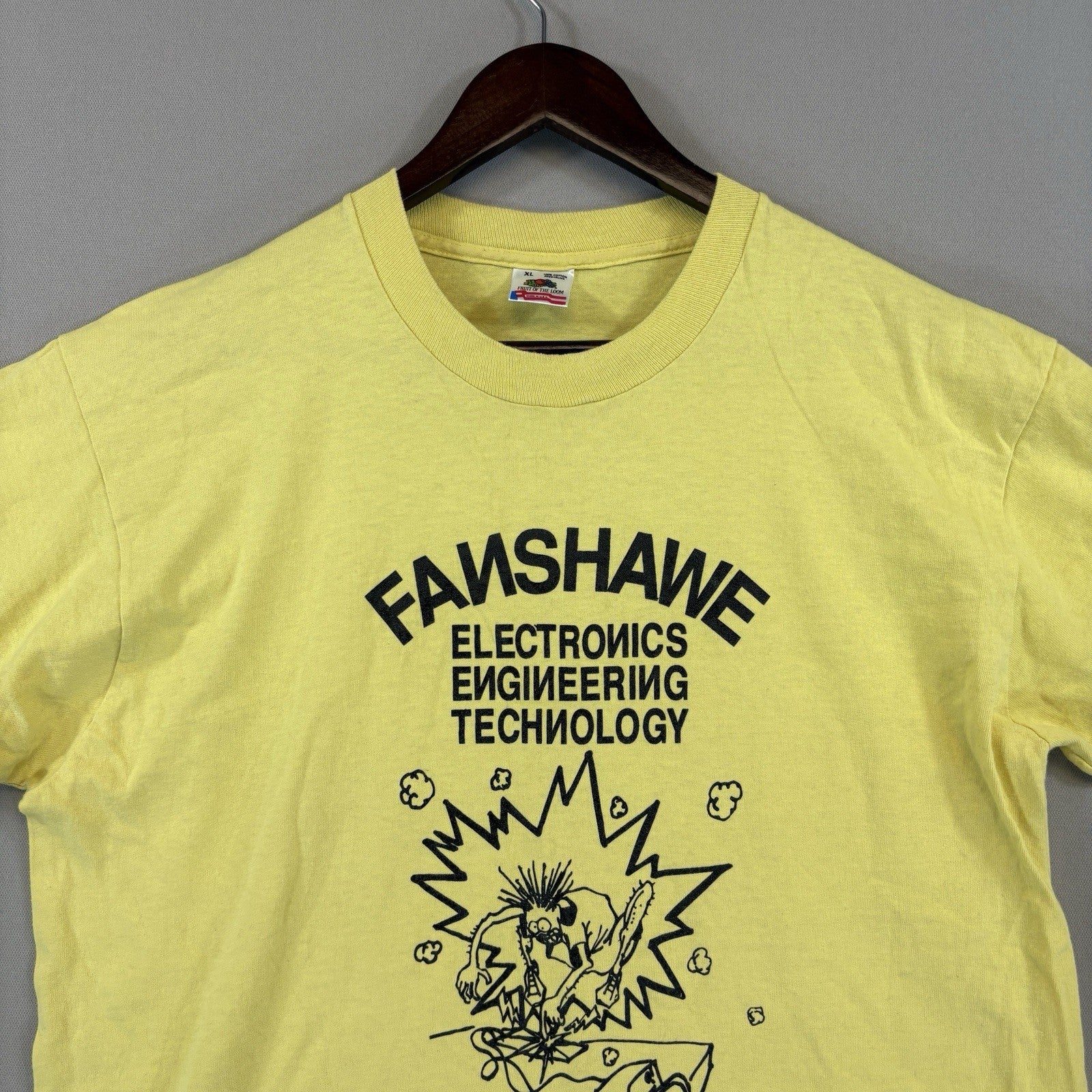 Vintage 1992 Electrician College Shirt Men’s XL Yellow Single Stitch Made in USA