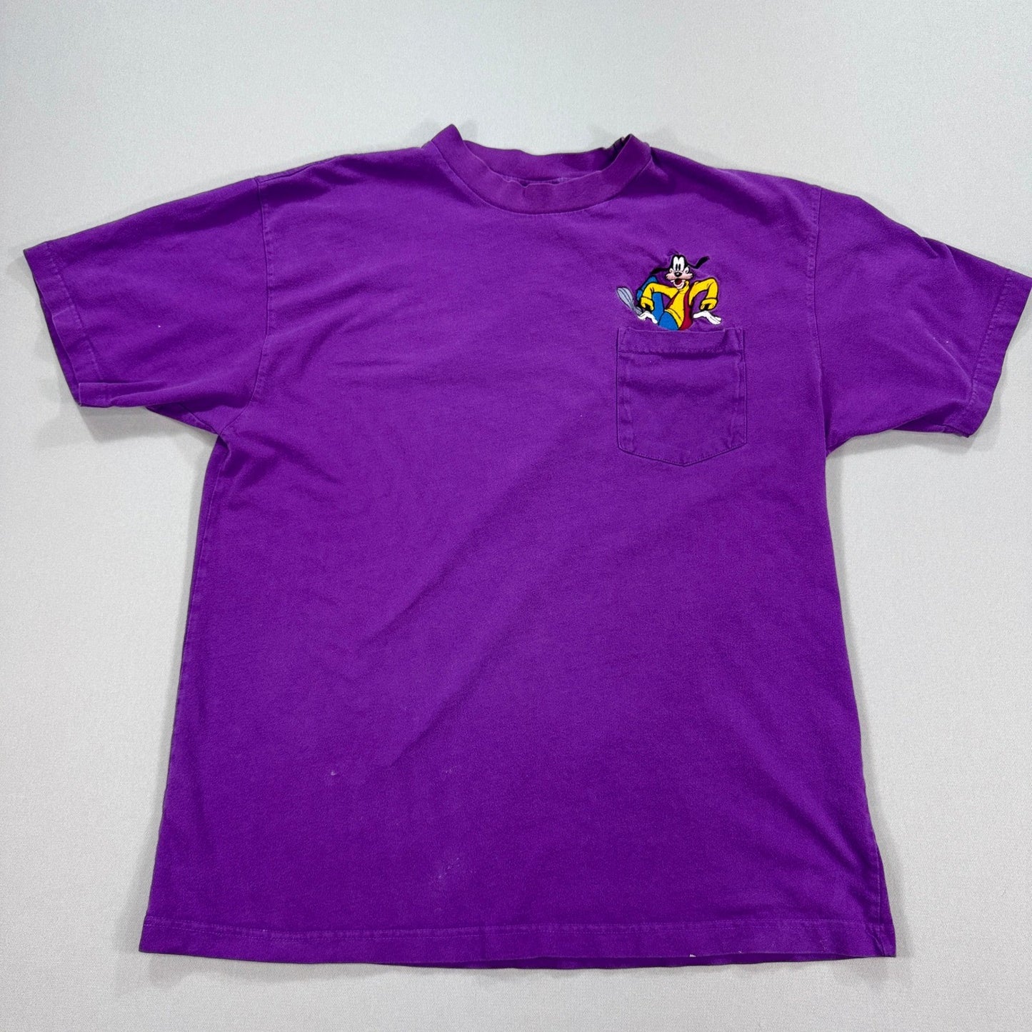 Vintage Walt Disney Goofy T-Shirt mens L/XL Purple Crewneck Pockets Embroidered