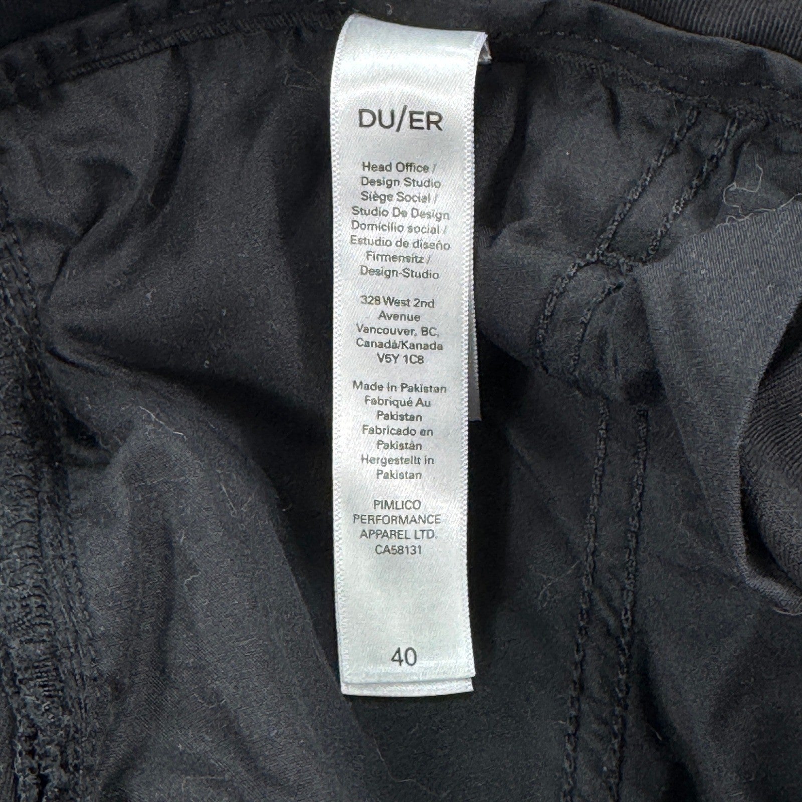 DU/ER Cargo Shorts Live Free Adventure mens Size 40 Black