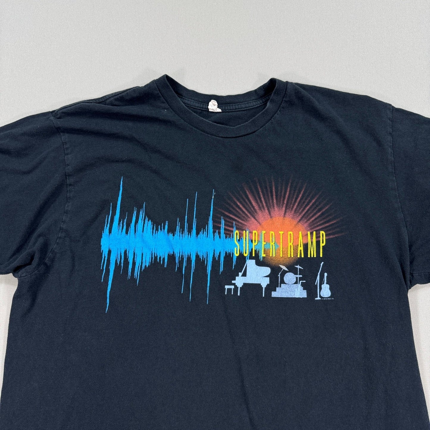 Supertramp 2011 Tour Band T-Shirt mens XL Concert Graphic Tee