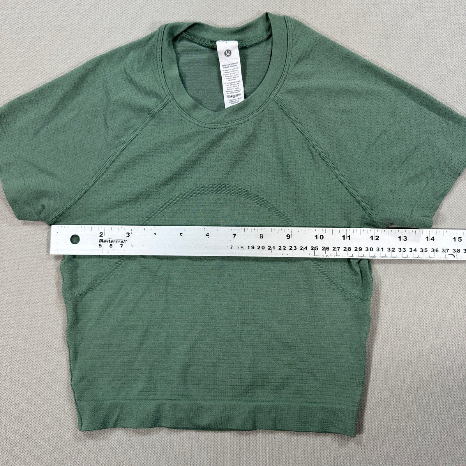 Lululemon Swiftly Tech 2.0 Cropped Short-Sleeve Shirt Womens Size 2 Sage Green