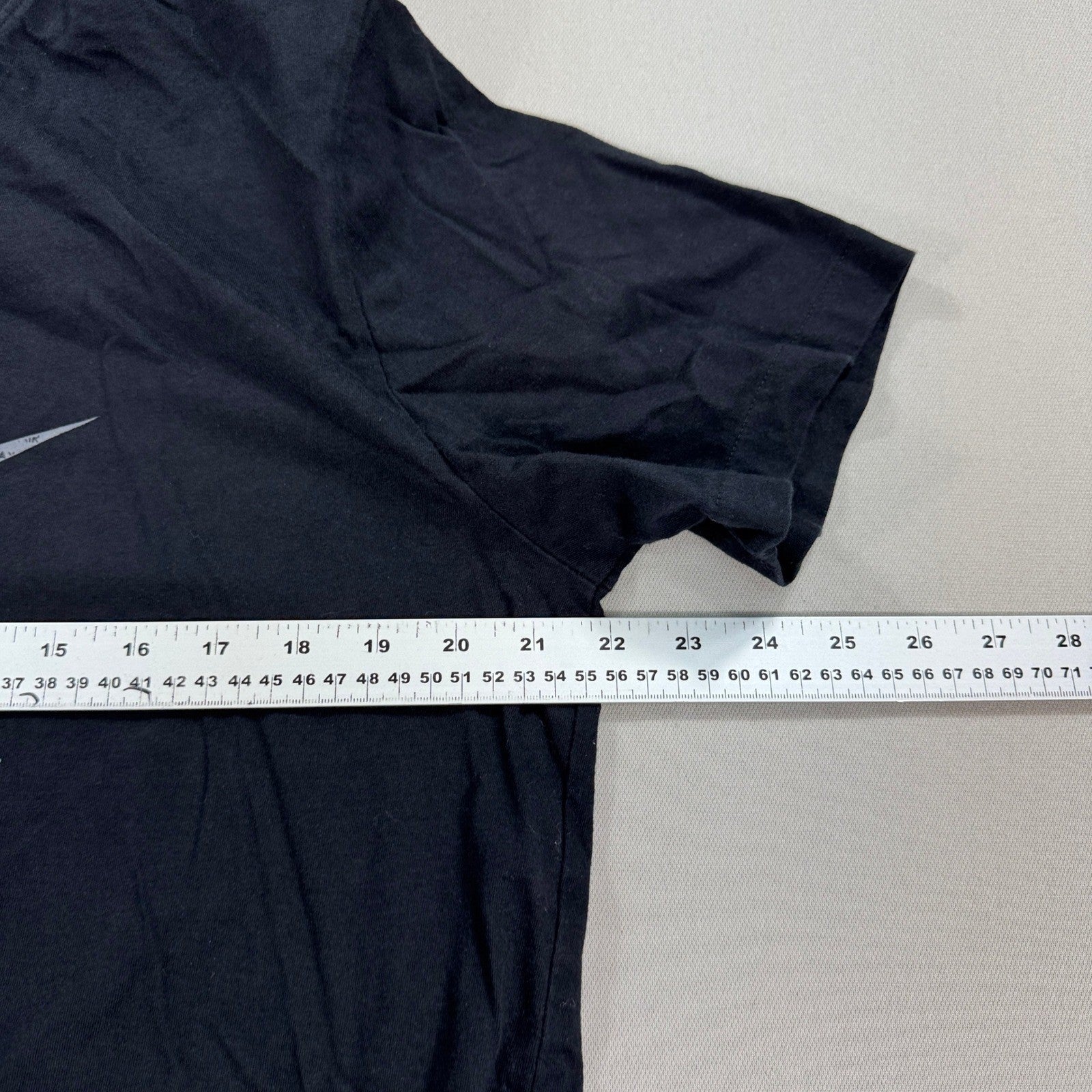 Nike Air Max Graphic Print T-Shirt mens XL Black Short Sleeve Casual Crew Neck