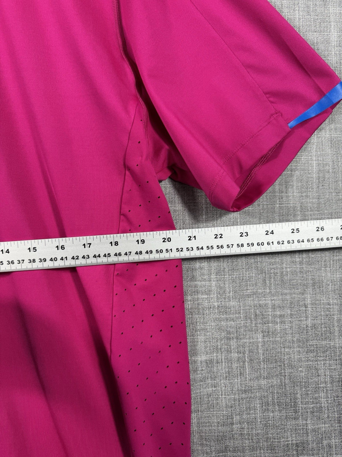 Nike Golf Polo mens Size XL Pink Short Sleeve Dri Standard fit