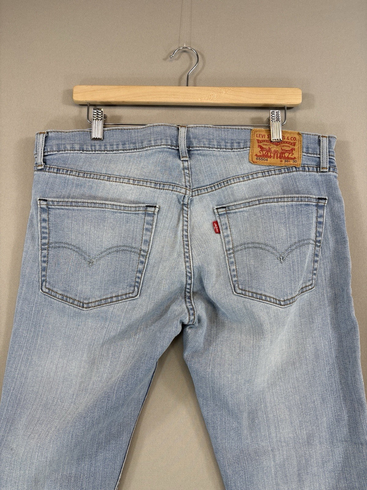 Levis 655040189 Jeans Skinny Straight Fit Mens Size 36x30 Blue Denim Light Wash