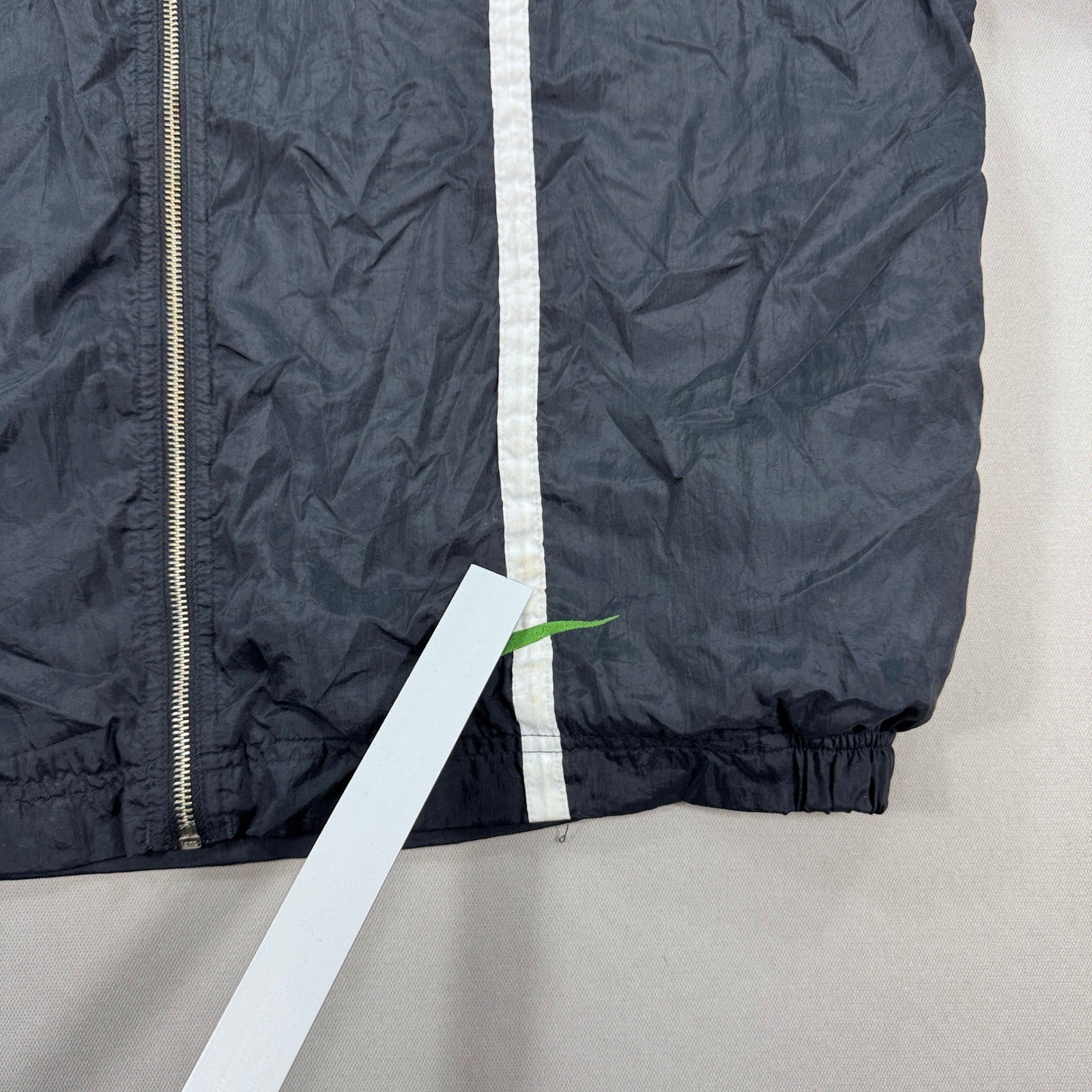 Vintage Nike Track Jacket Men's XL Green Black Full Zip Windbreaker Swoosh 90s