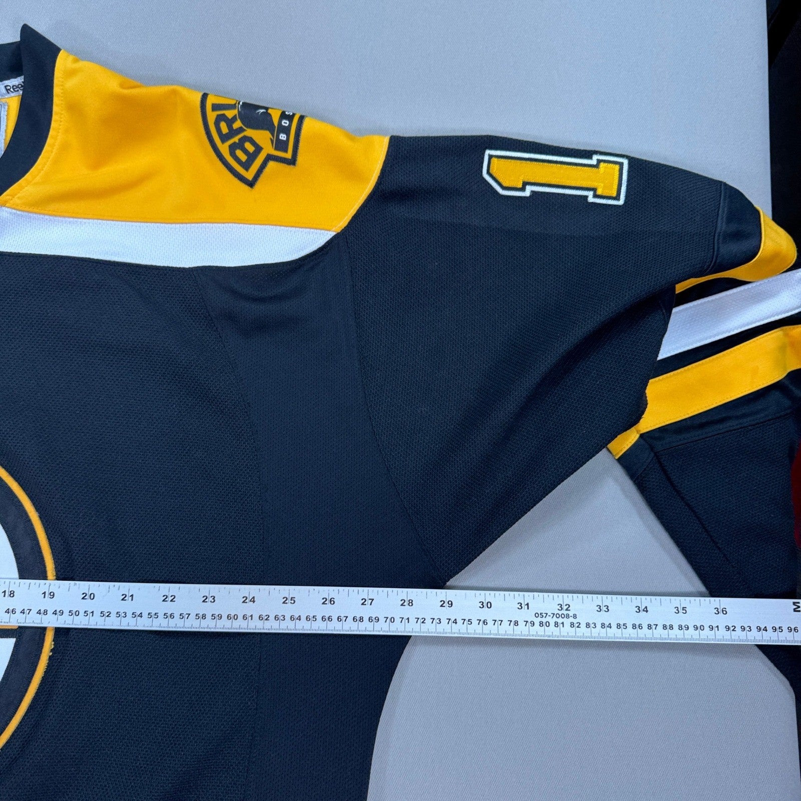 Boston Bruins Milan Lucic Reebok Jersey Size 2XL NHL Embroidered Patch