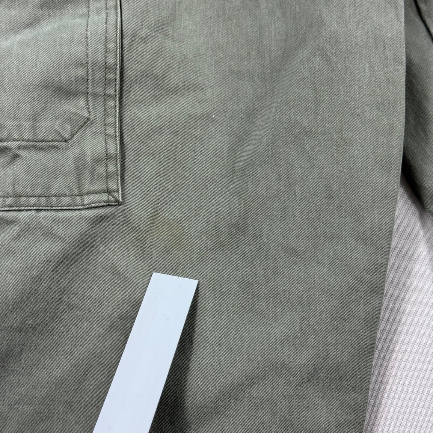 Aeropostale A87 Capri Pants Men's 34x32 Olive Green Cargo Pockets Wide Leg