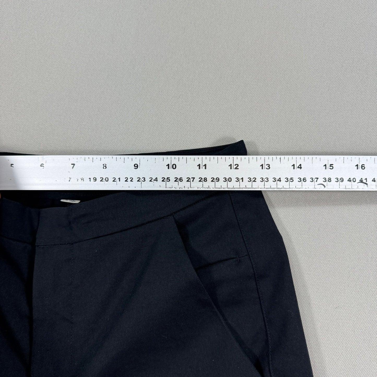 Lululemon Commission Slim Fit Dress Pants Womens Size 2 Black Stretch Pockets