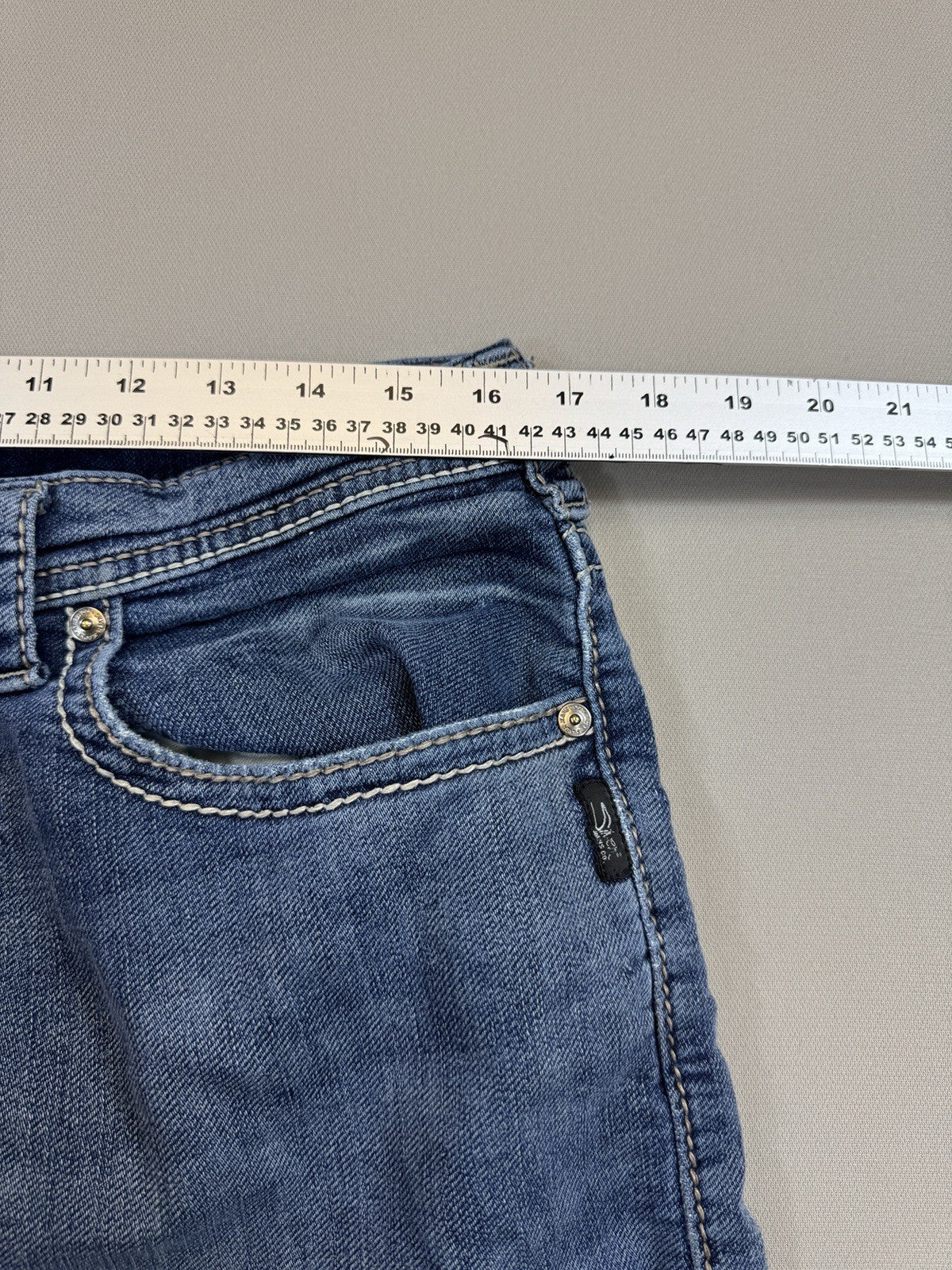 Silver Jeans Grayson Classic Fit Straight Leg mens 34x34 Blue Denim Mid Stretch