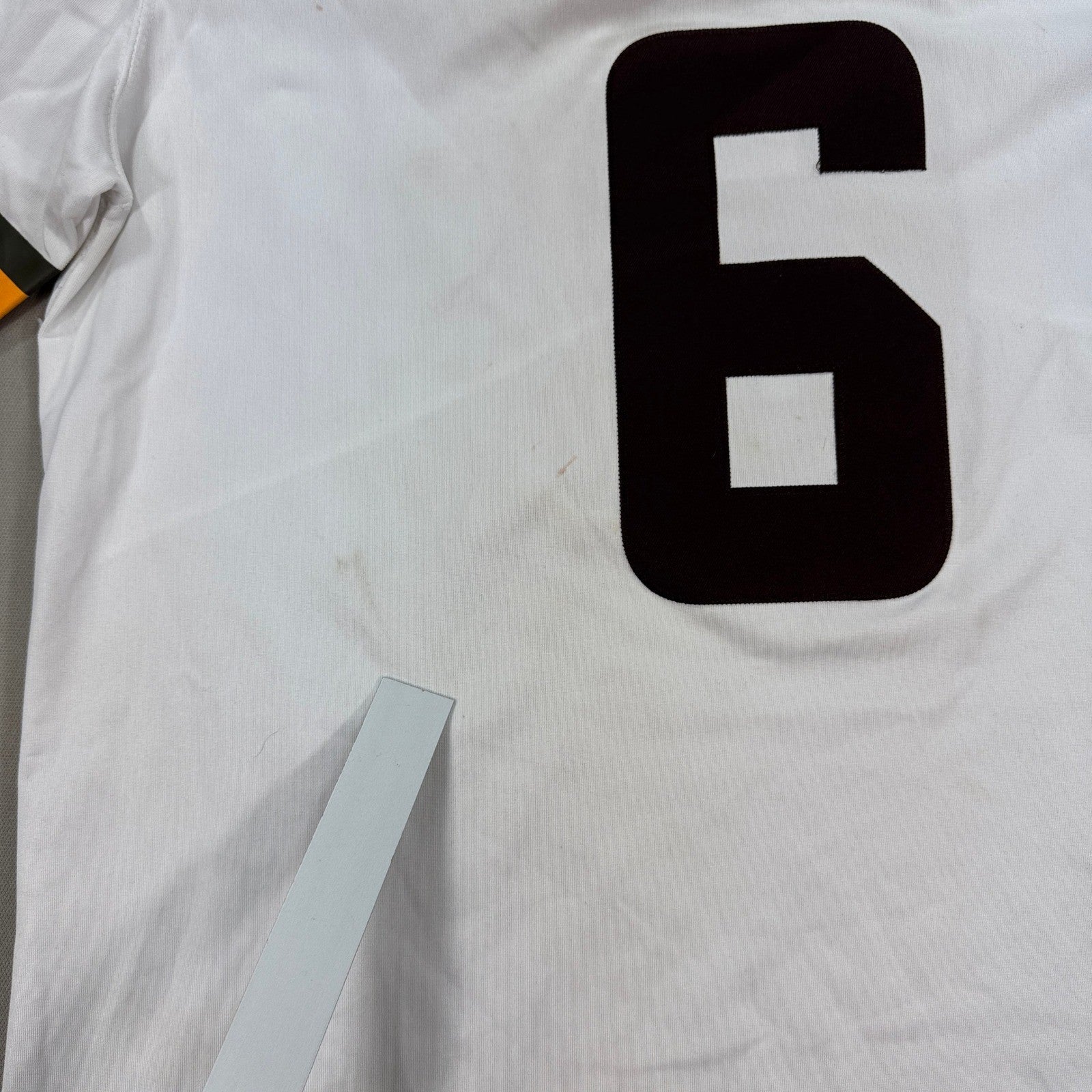 Cleveland Browns Mayfield #6 NFL Nike Jersey mens Medium White Football Shirt