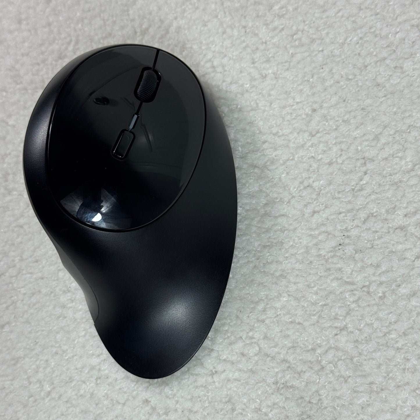 Kensington Pro Fit Ergo Vertical Wireless Mouse with USB Receiver Black