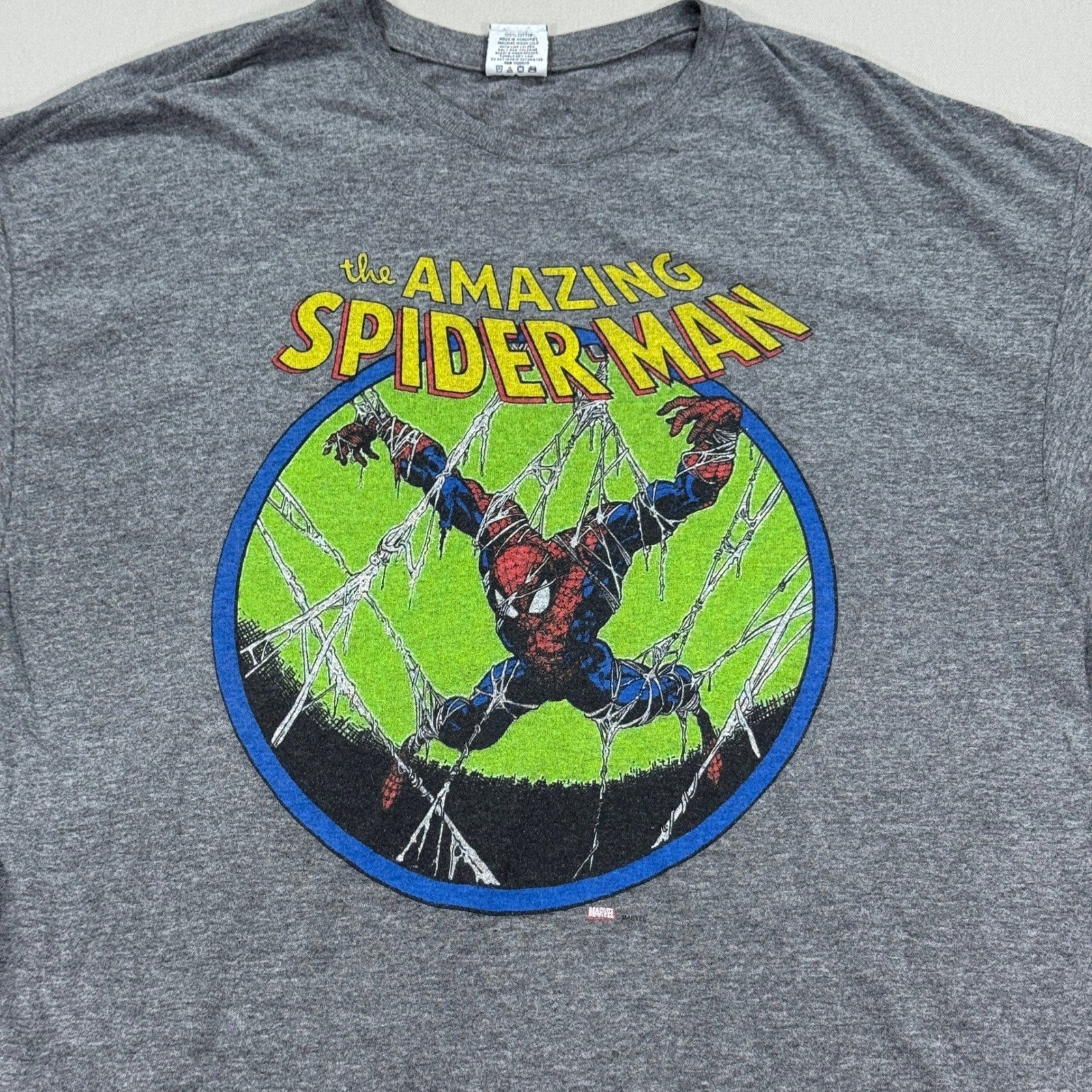 Vintage 90s The Amazing Spider Man T-Shirt mens Large Gray Graphic Tee Crewneck