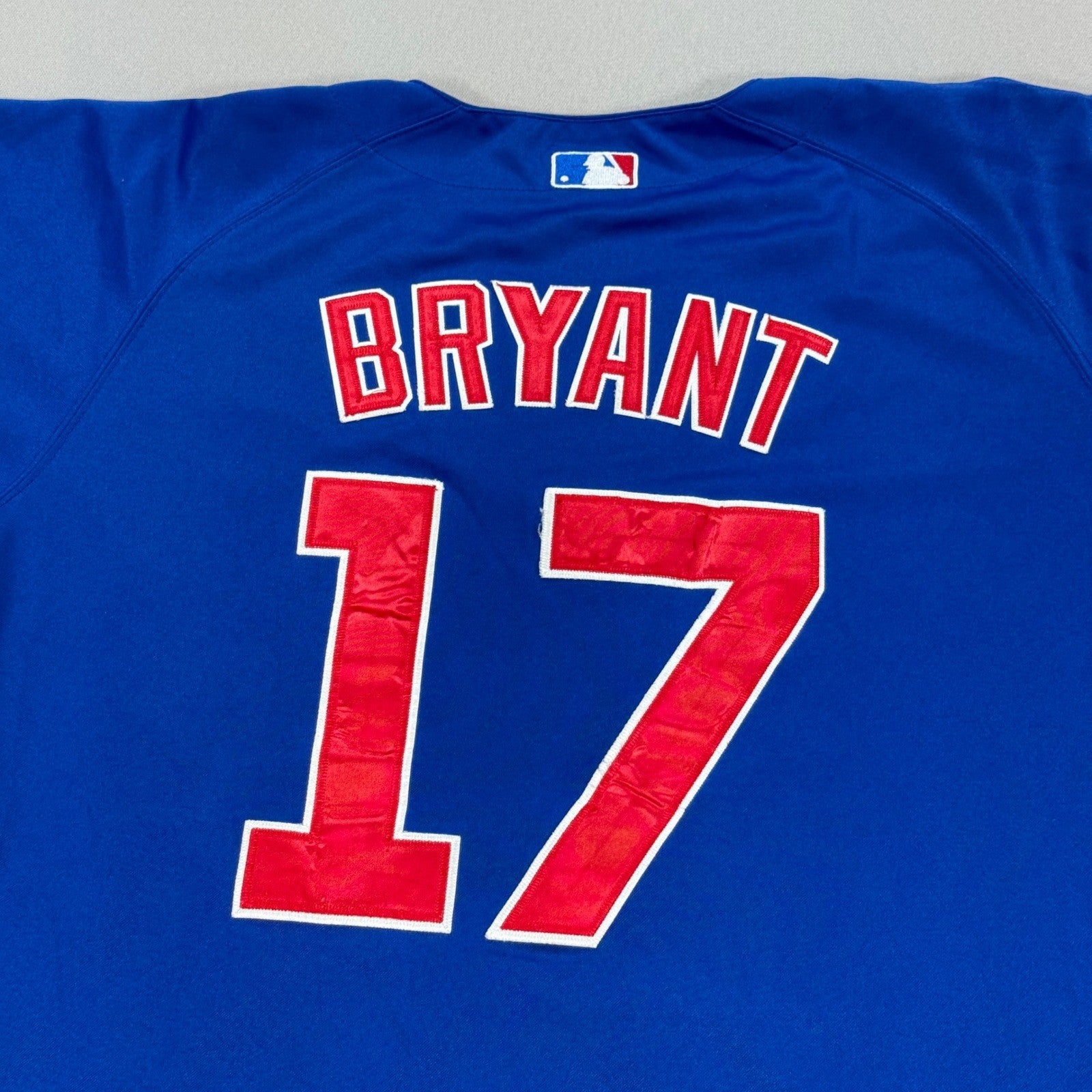 Kris Bryant #17 Chicago Cubs Jersey Majestic Cool Base MLB Baseball Size 48 Blue