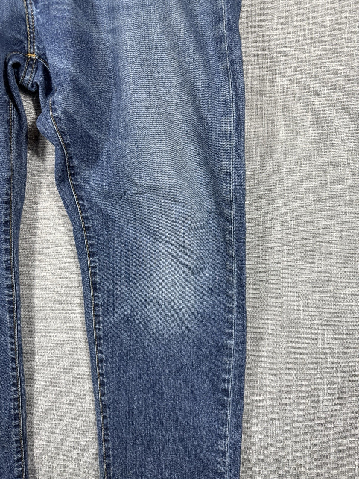 Levi Strauss 505 Straight Leg Loose Blue Jeans Mens 38x30