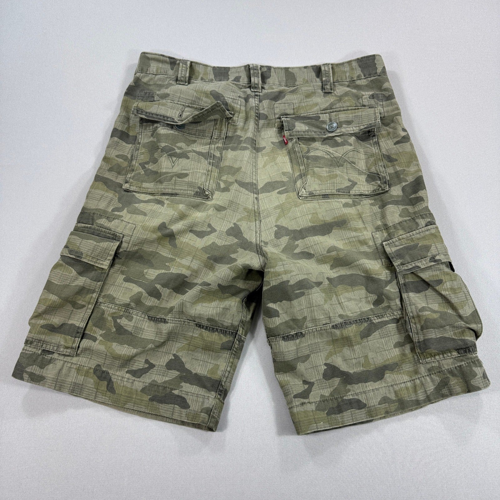 Levi's Originals Cargo Shorts Men's Size 38 Camo Green Red Tab Workwear Baggy
