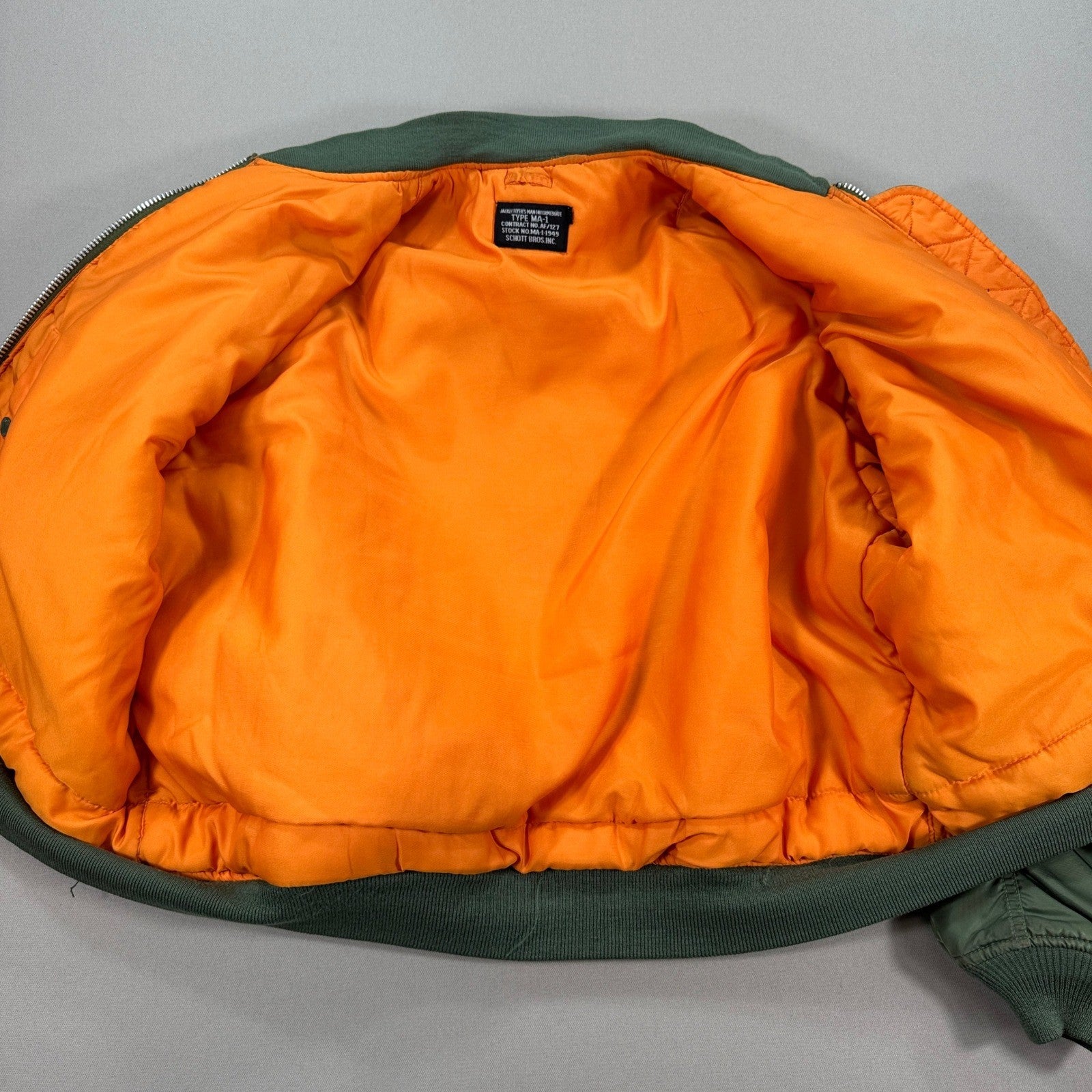 Vintage Schott Bros MA-1 Flight Bomber Jacket mens Medium Olive Green Military