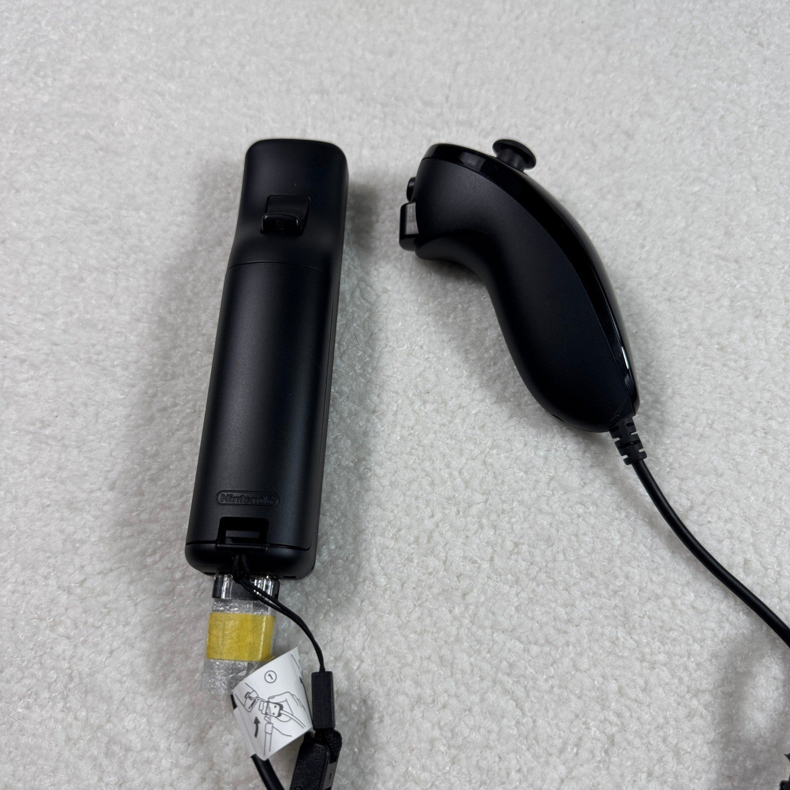 Nintendo Wii Motion Plus Remote Controller with Nunchuk Black RVL007