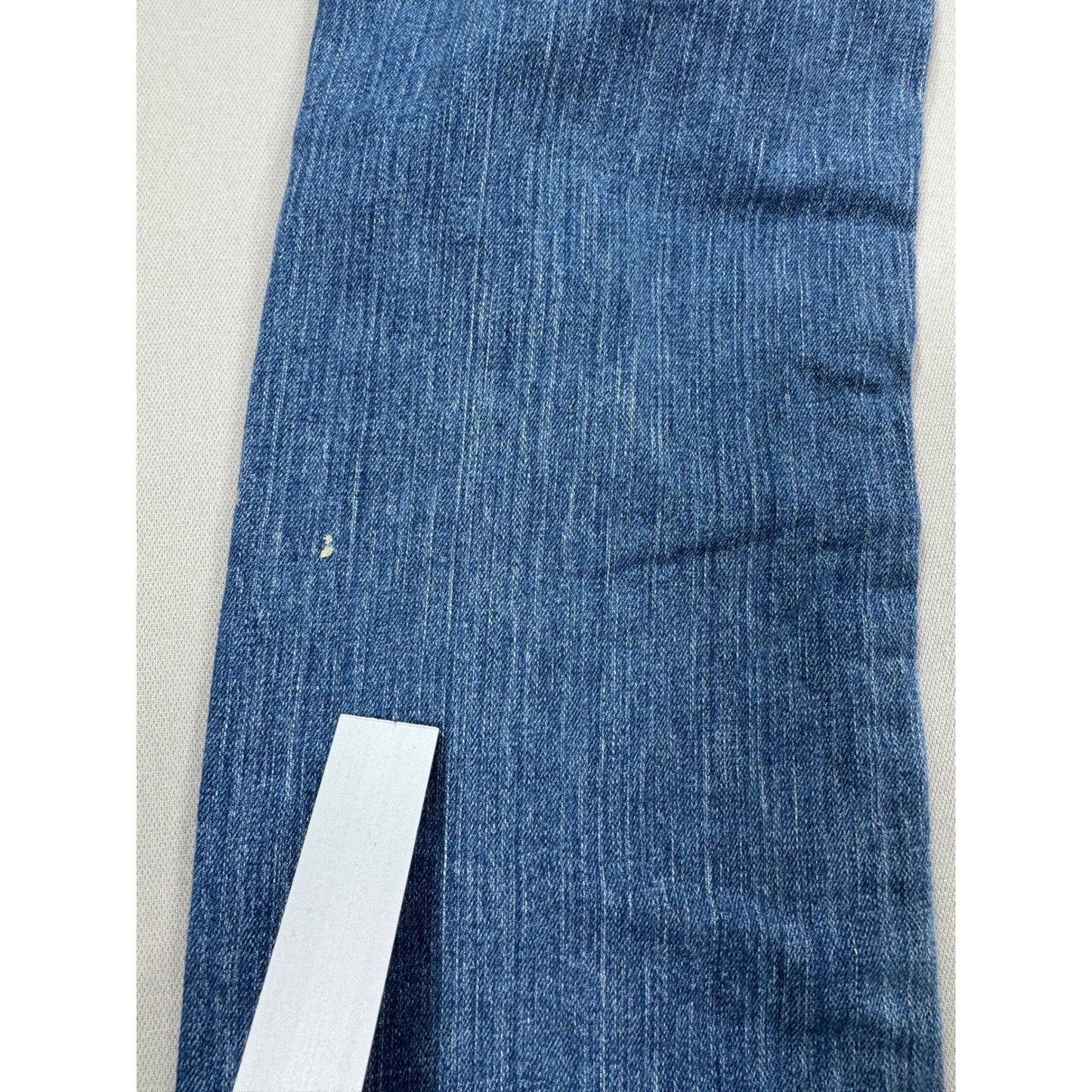 True Religion Bobby Jeans mens 31x33 Blue Denim Bootcut Button Fly Made In USA