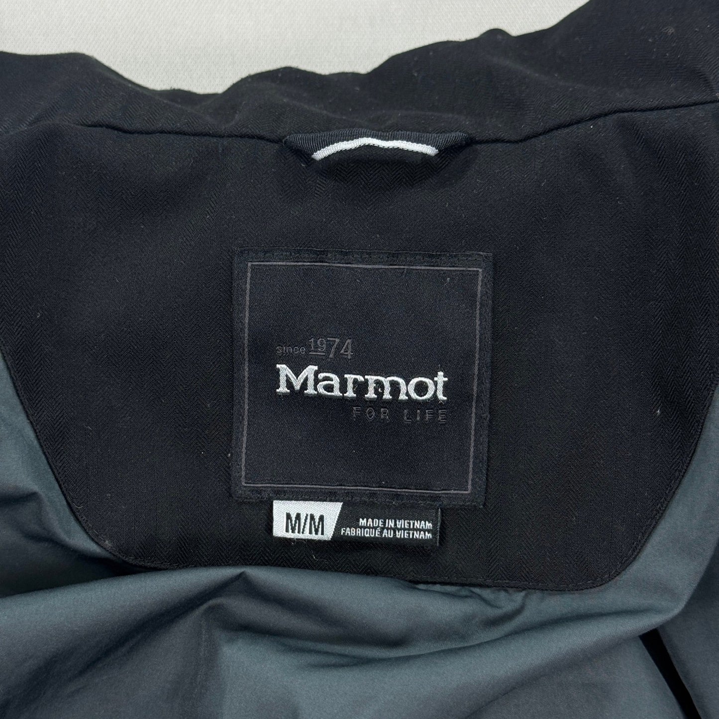 Marmot 700 Down Filled Coat mens Medium Two Toned Winter Coat